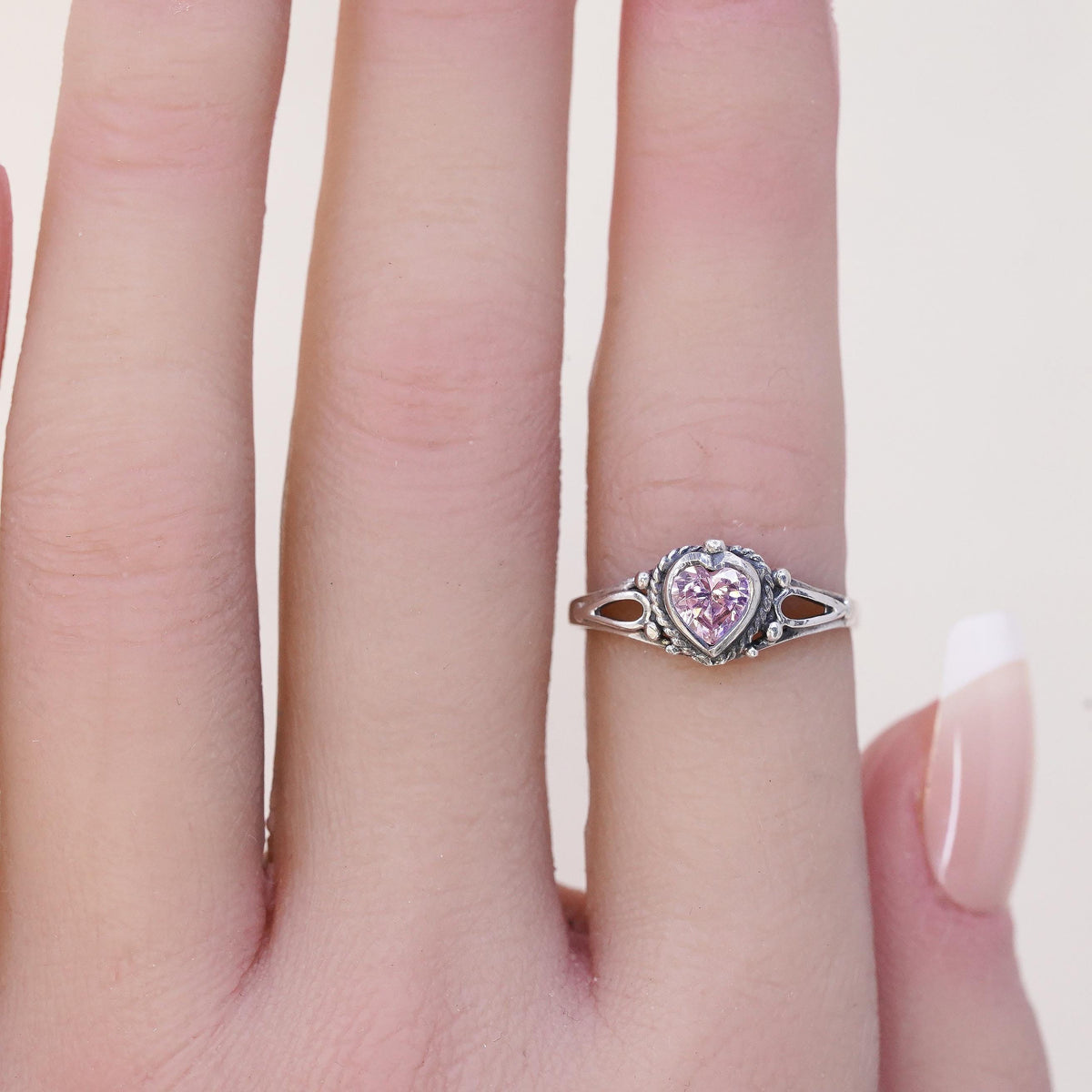 Size 6.25, Vintage sterling silver crystal heart ring, 925 silver pink crystal