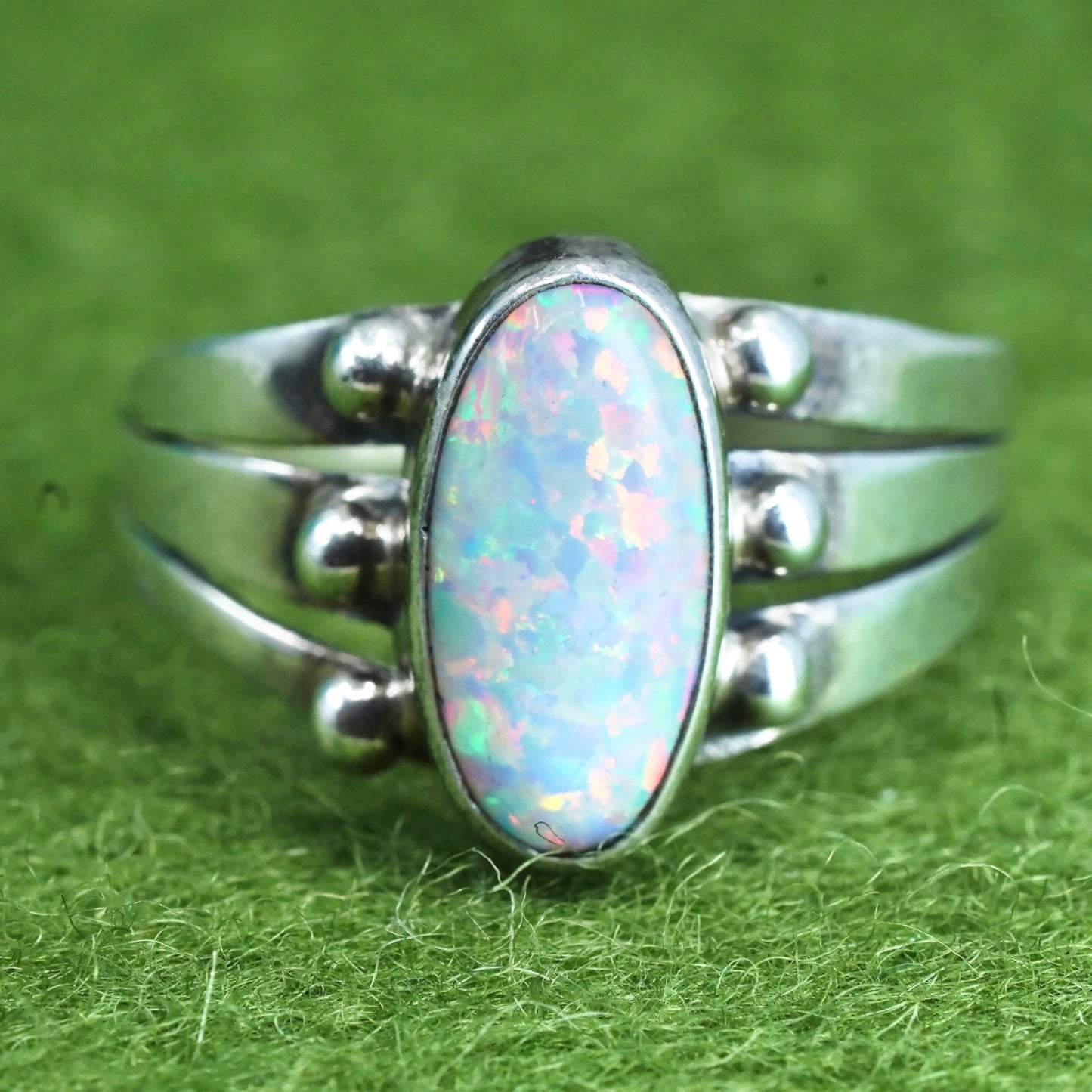 Size 6, southwestern Sterling silver handmade ring, 925 band with oval opal