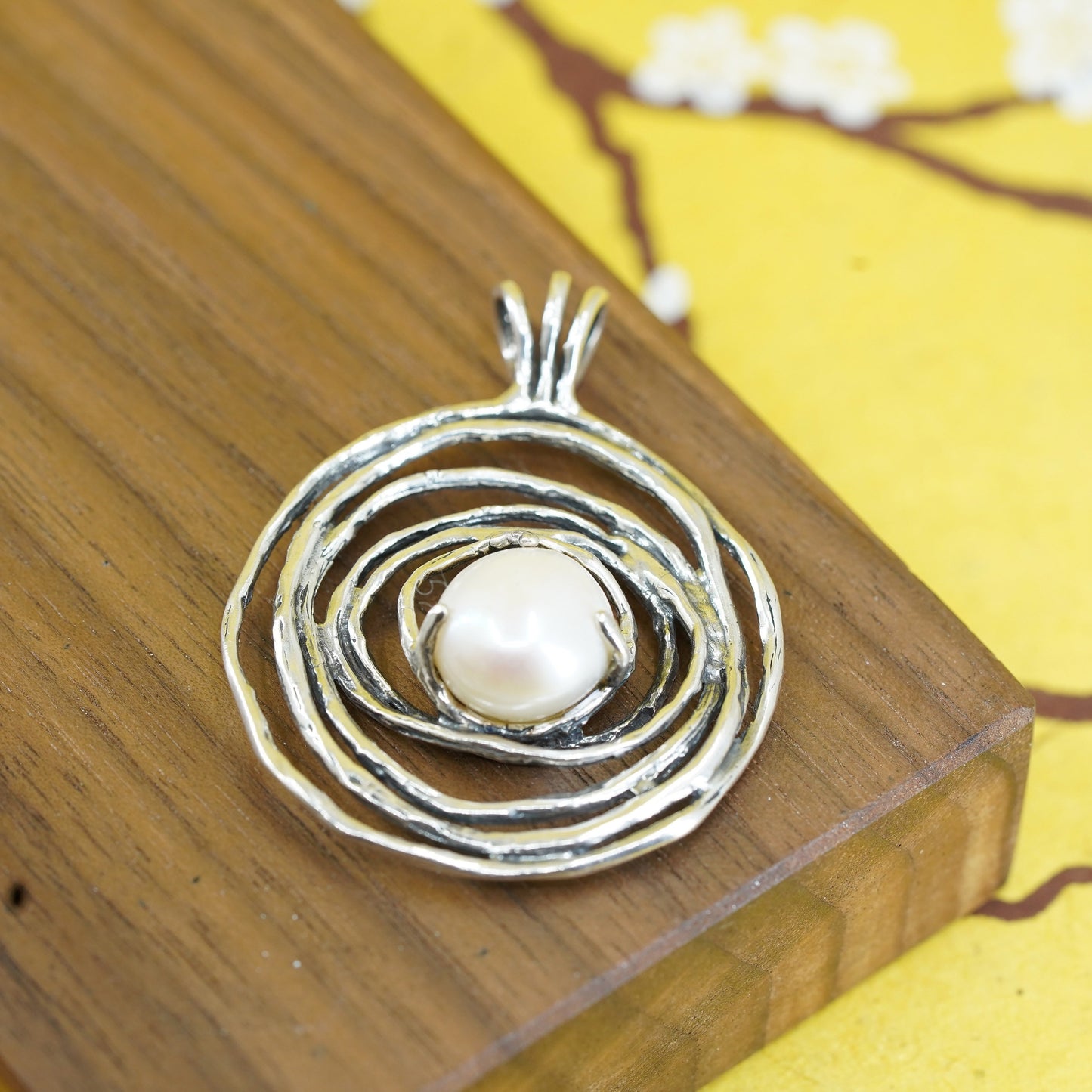 Vintage Israel sterling 925 silver handmade pendant with pearl