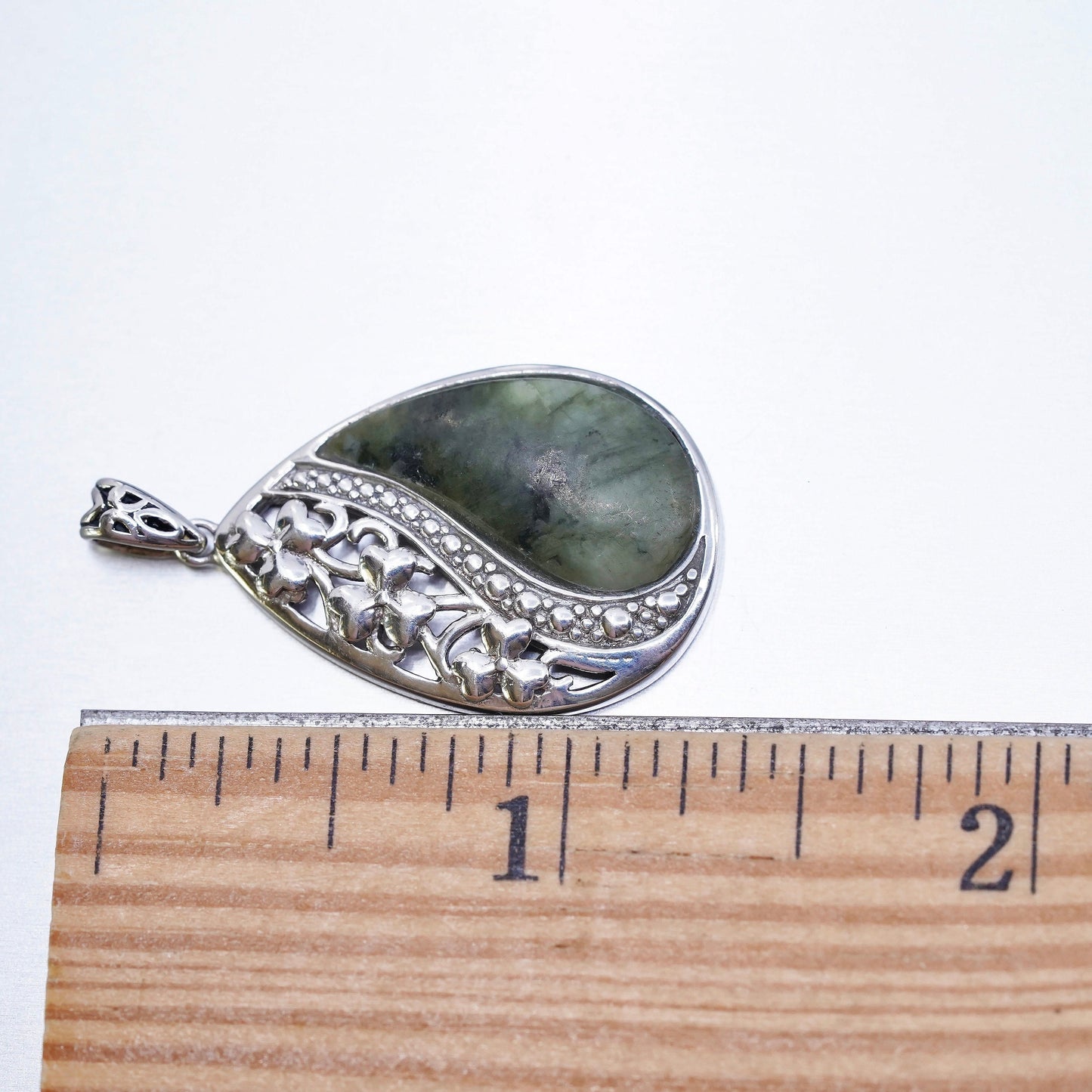 Sterling 925 silver handmade teardrop pendant with connemara marble and clovers