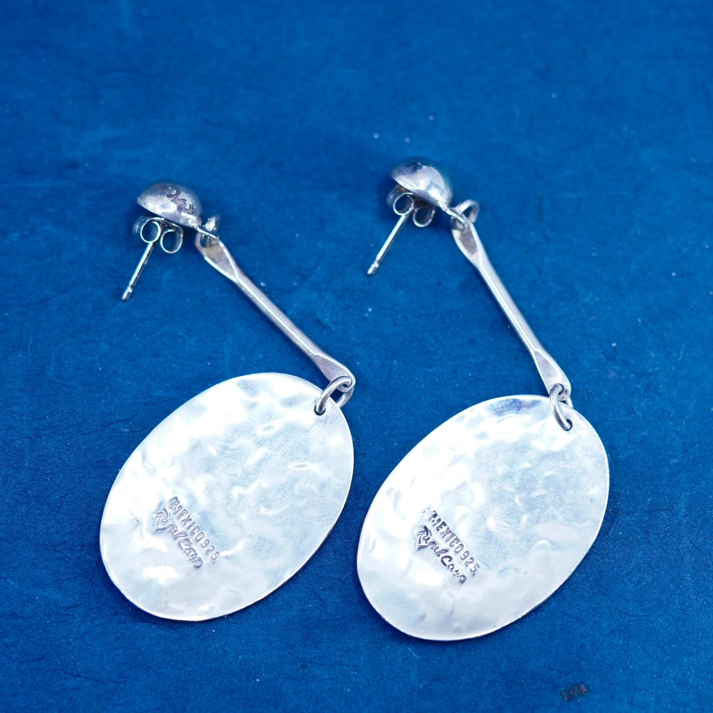 Vintage Mexican Royal Caro 925 Silver Dangle Earrings Oval Hammered 3 Inch Drop
