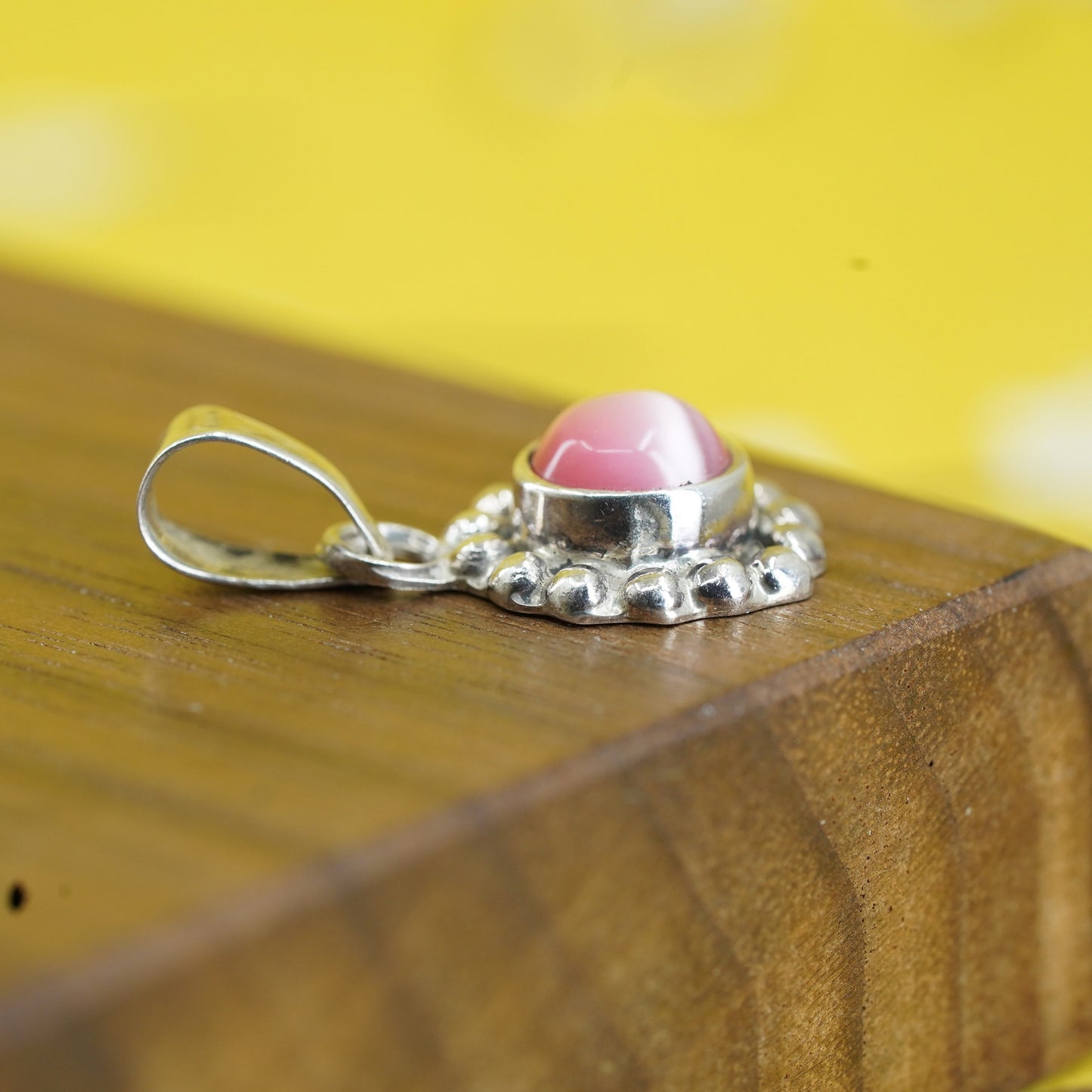 Vintage Mexico Sterling 925 silver pendant with pink cat’s eye and beads