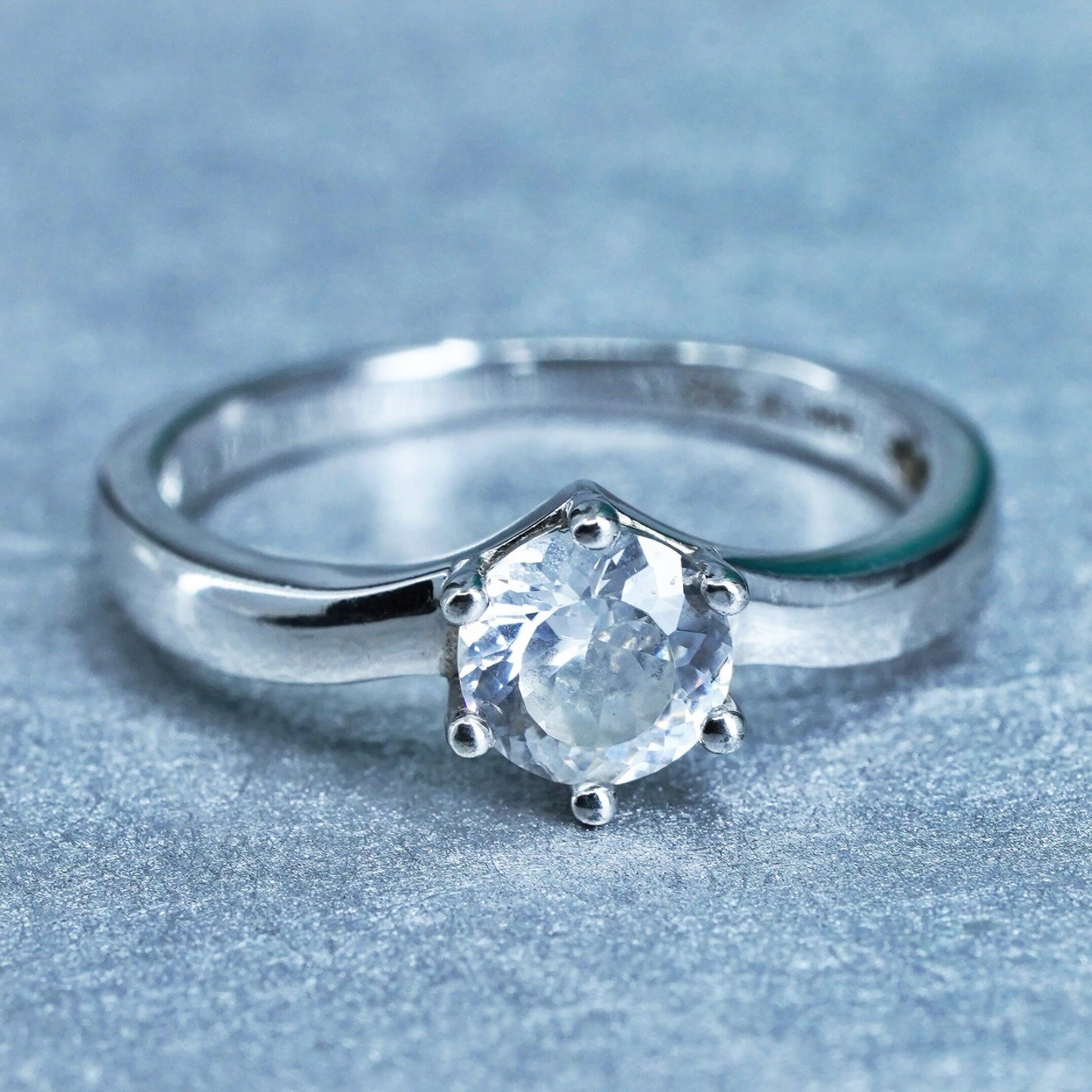 Size 7, vintage Sterling 925 silver handmade engagement ring with Cz