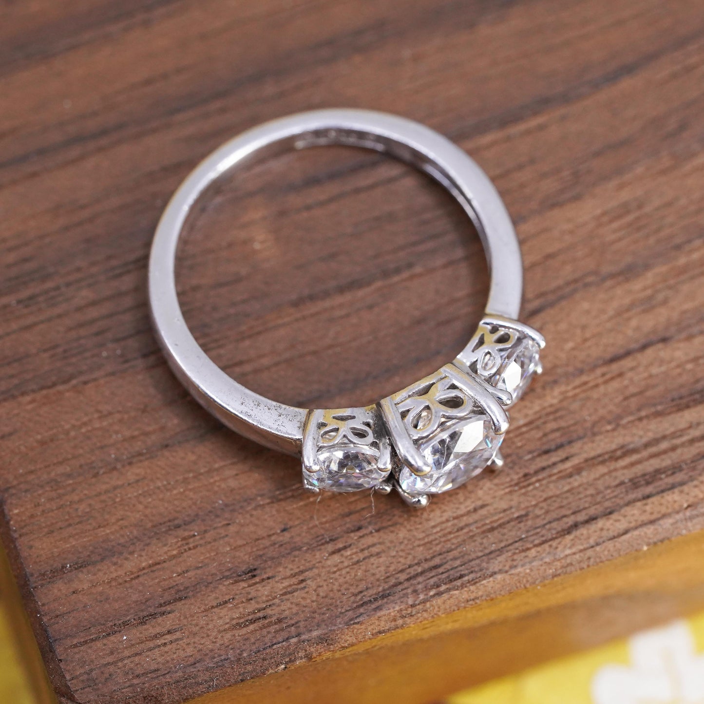 Size 10, vintage Sterling 925 silver anniversary ring with clear cz