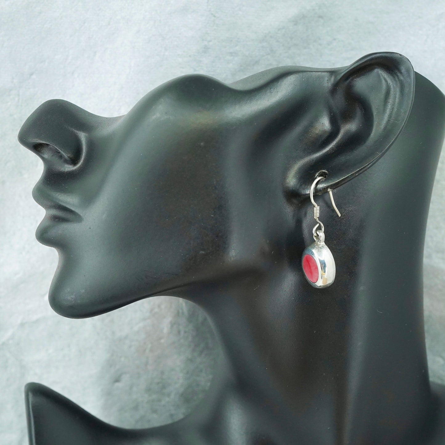 Vintage Mexican Sterling 925 silver handmade earrings with oval red onyx