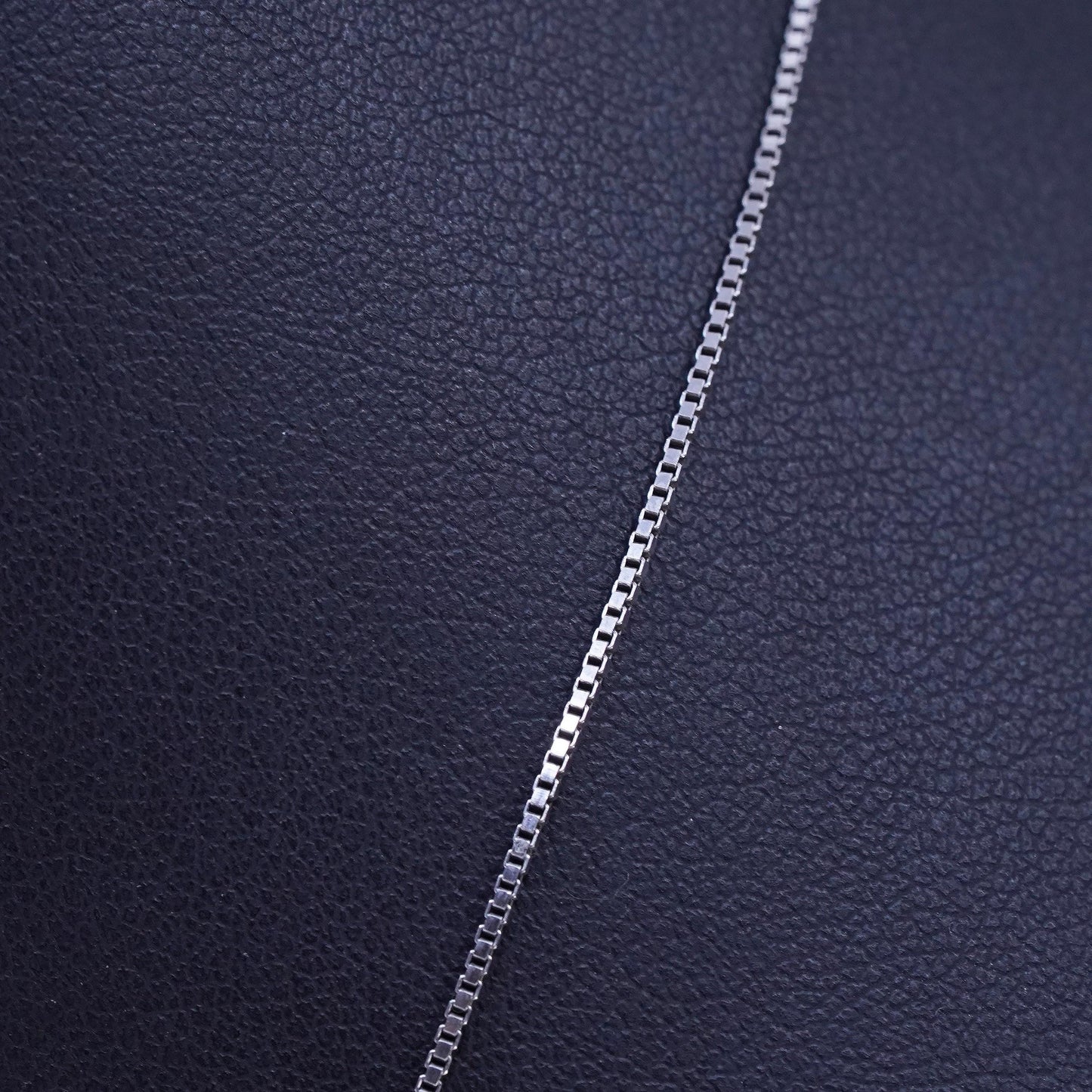 17+1" 1mm, vintage Italian 925 silver box chain necklace