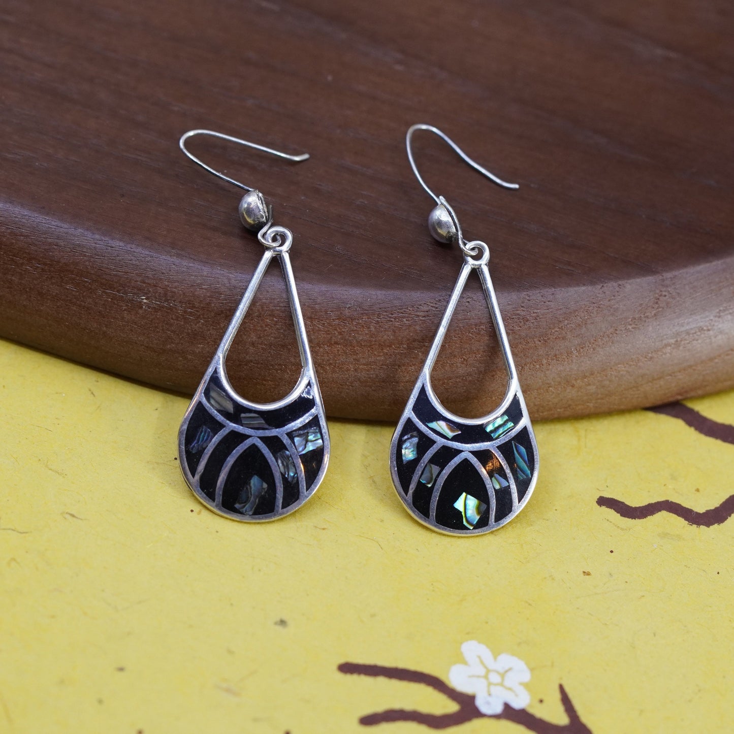 Vintage Sterling silver handmade earrings, 925 teardrop with abalone inlay