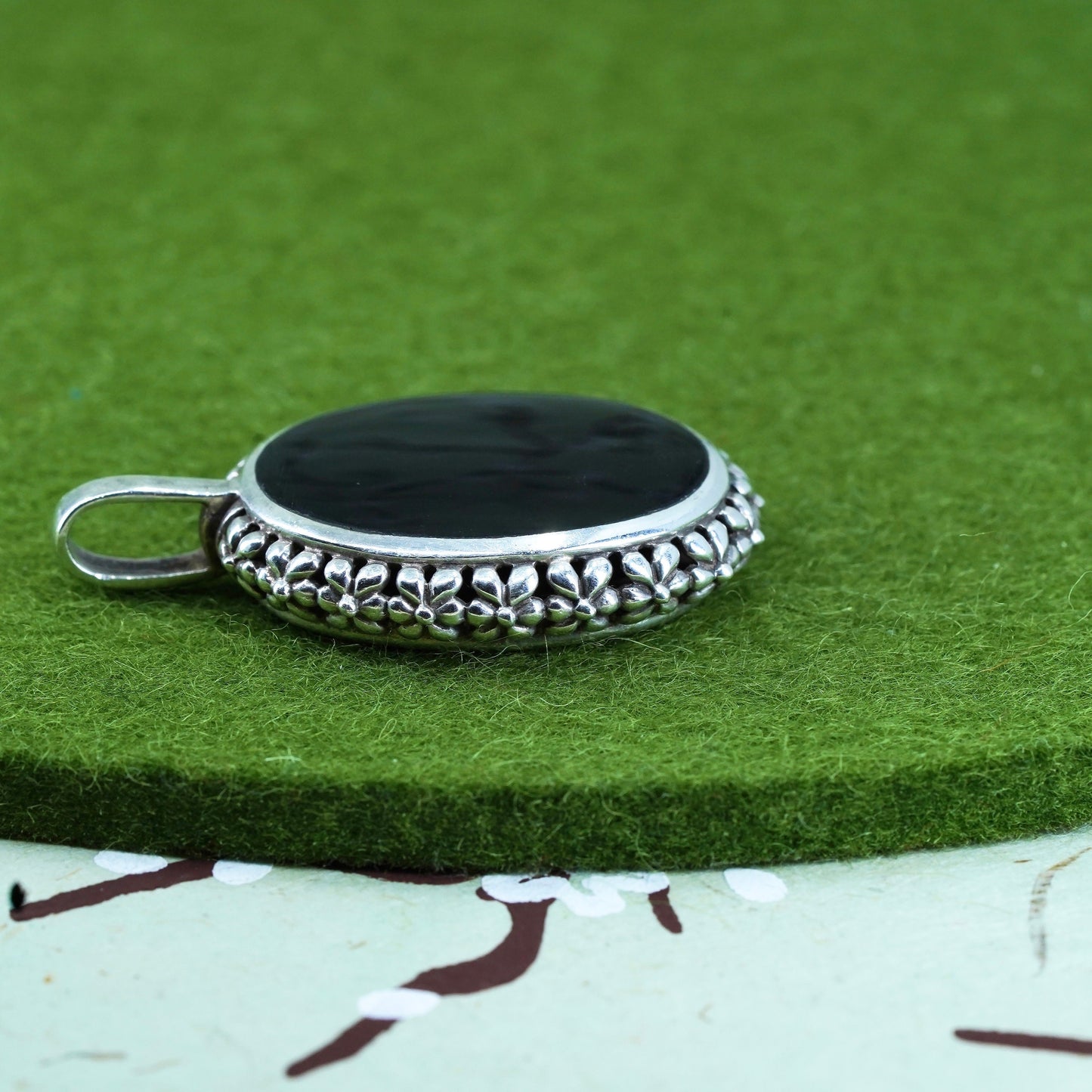 vintage Mexican handmade sterling 925 silver pendant with black onyx and beads