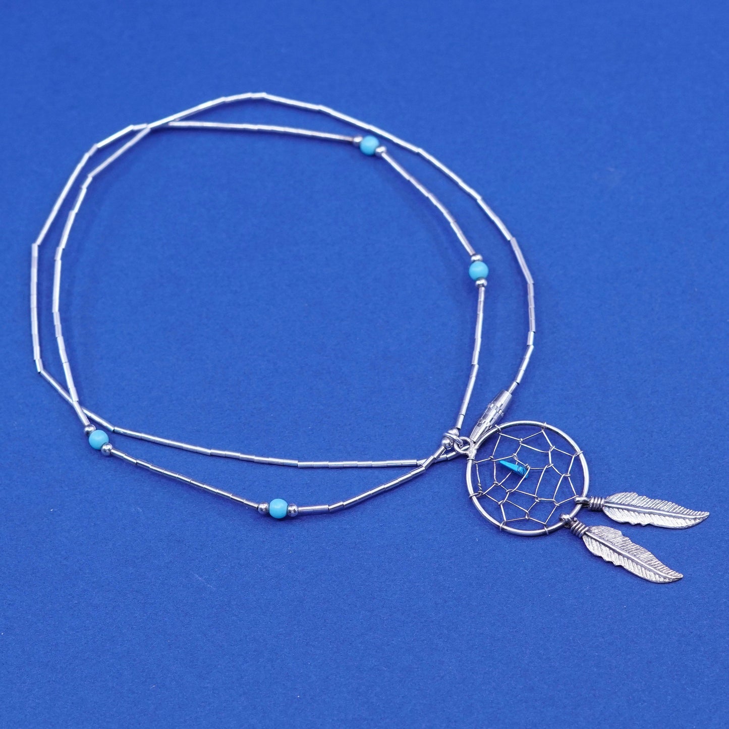 18”, Native Navajo Sterling 925 liquid silver chain turquoise N feather pendant