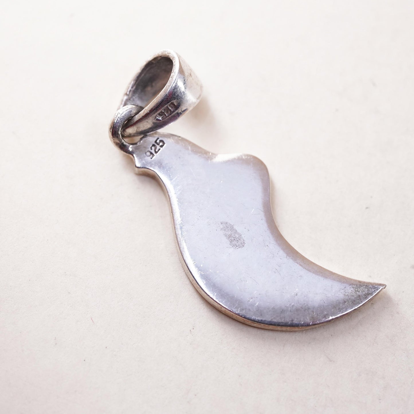 Vintage sterling silver handmade pendant, 925 leaf pendant with mother of pearl