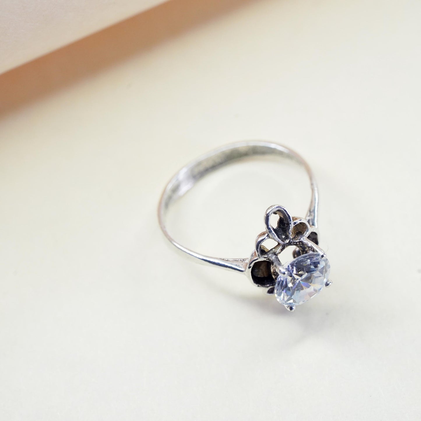 Size 5, vintage Sterling 925 silver Statement ring with cz