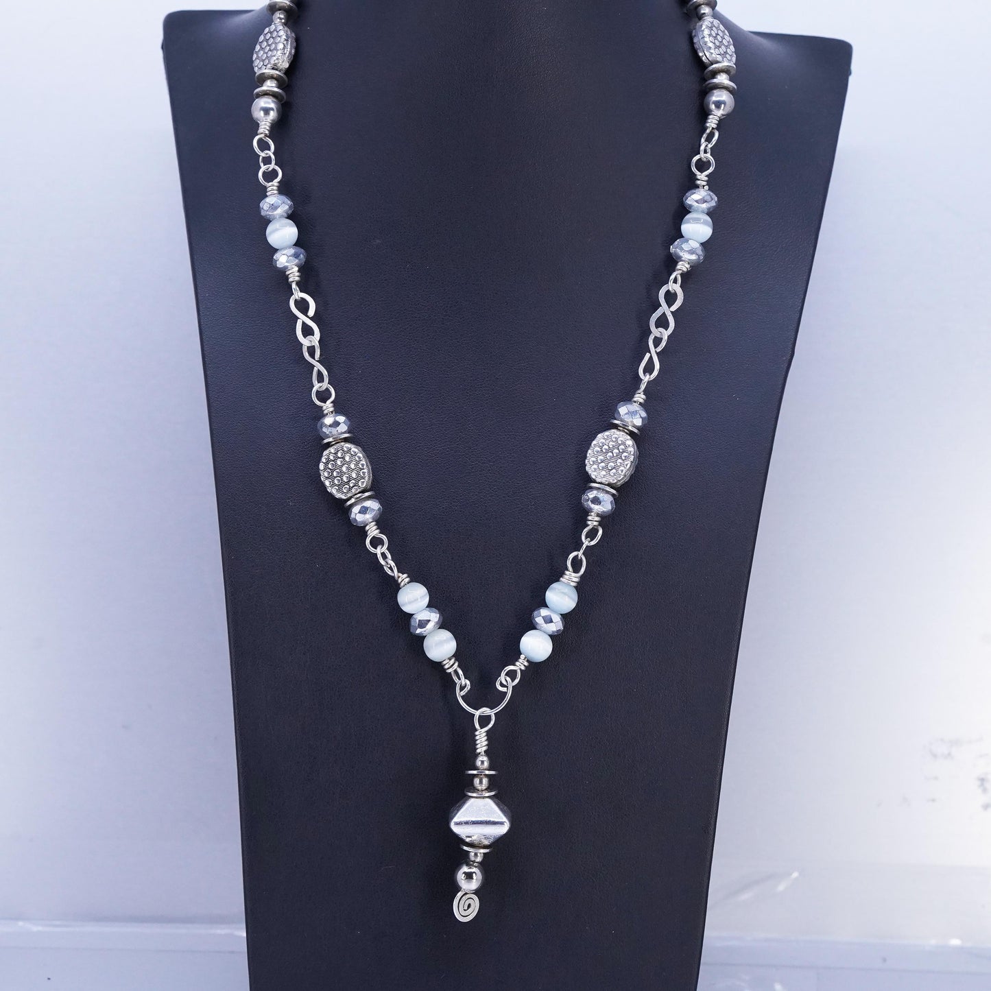 20", Native American Sterling 925 silver necklace gray tiger eye beads pendant