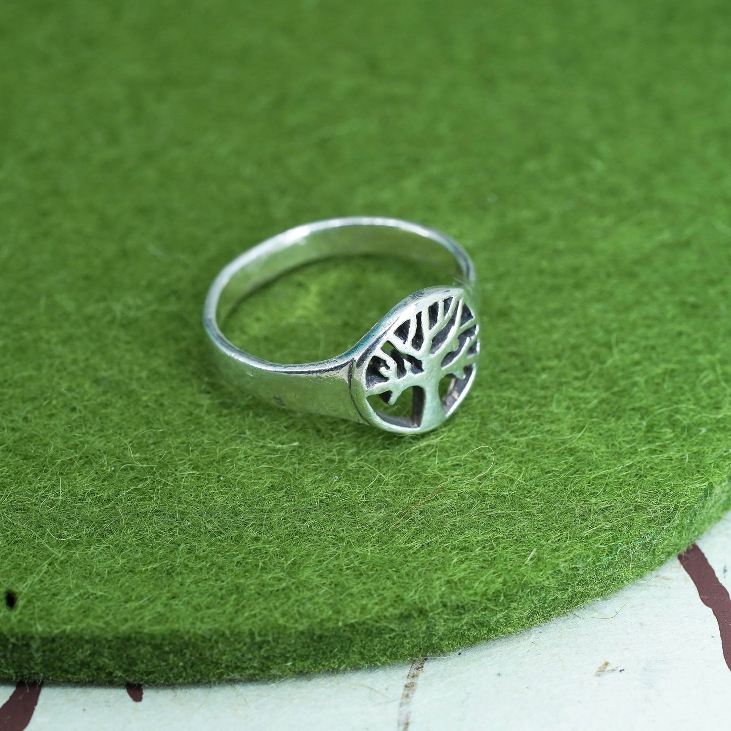 Size 7.25 vintage sterling silver handmade ring, 925 filigree tree band