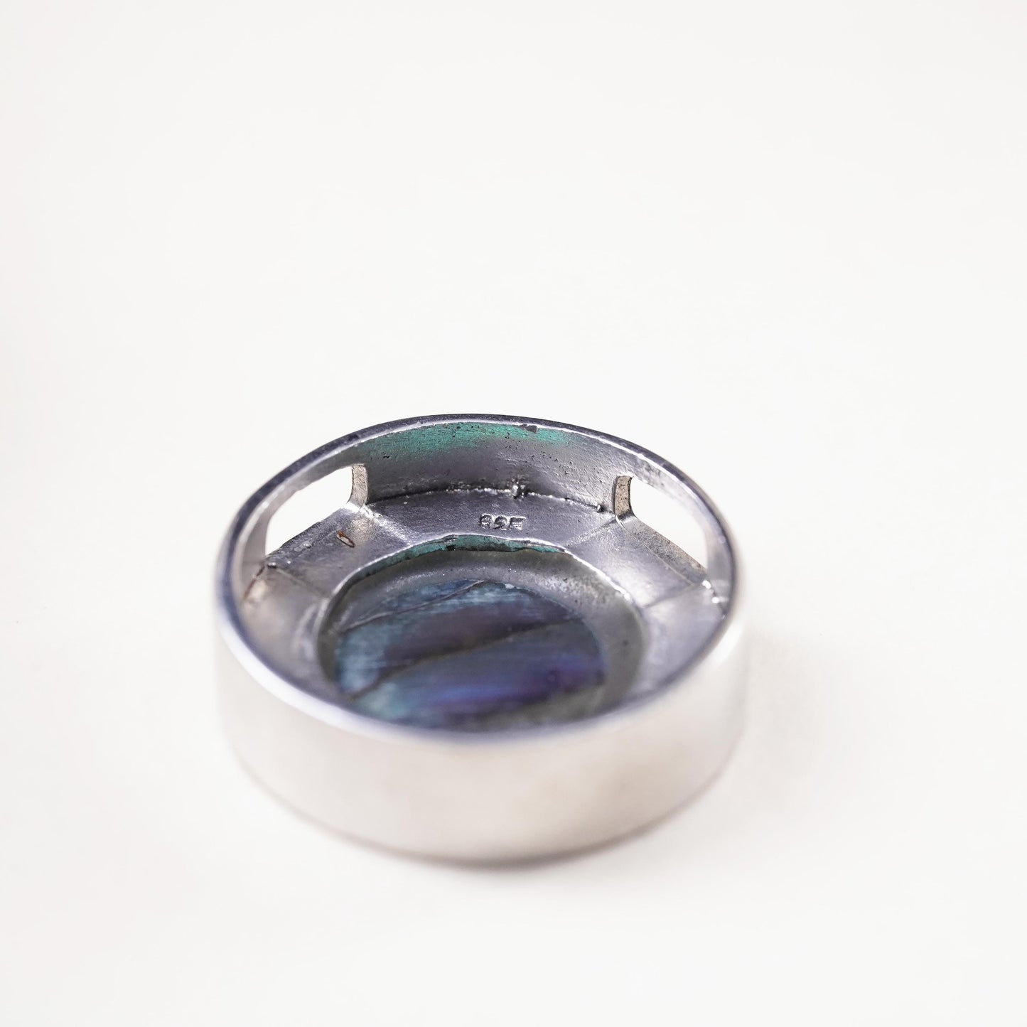 Vintage sterling 925 silver handmade circle pendant with abalone inlay