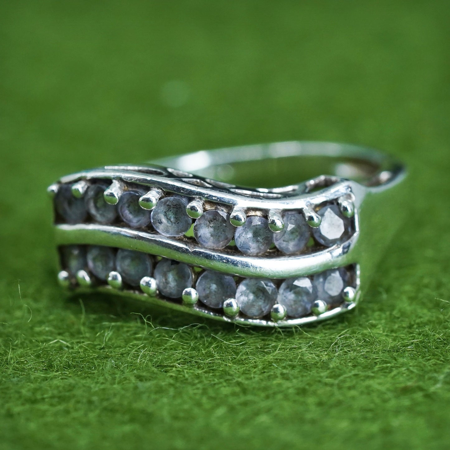 Size 7, vintage Sterling 925 silver engagement ring with CZ