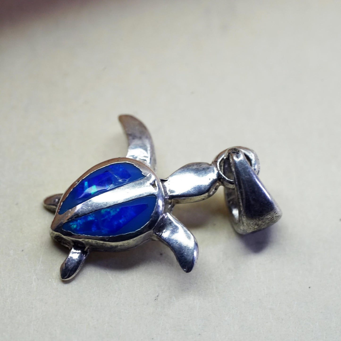 Vintage Sterling silver handmade pendant, 925 silver sea turtle pendant w/ opal