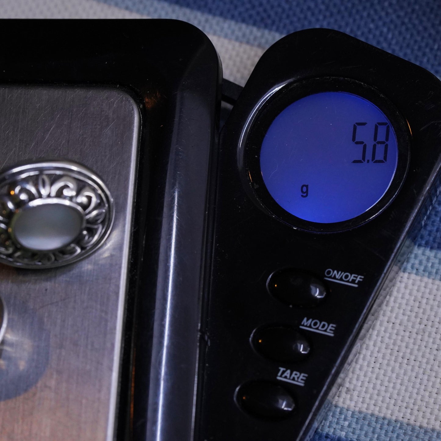 Vintage sterling silver earrings, 925 filigree studs with oval mother of pearl