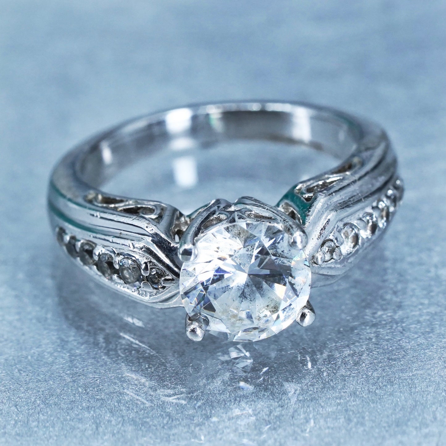 Size 7, vintage Sterling 925 silver handmade engagement ring with cluster Cz