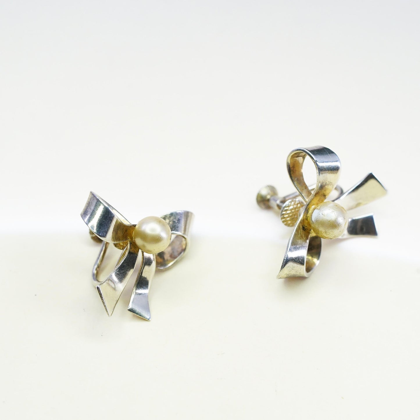 yellow gold plated Sterling silver ribbon bow tie earrings 925 screw back pearl