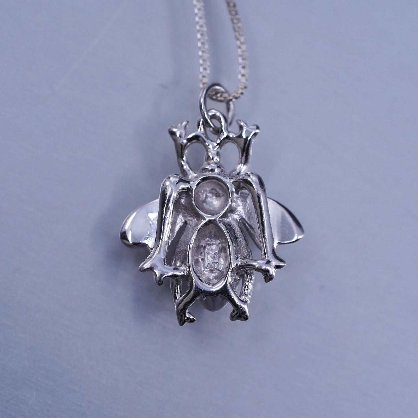20” 1mm, Vintage sterling 925 silver box necklace with bee pendant