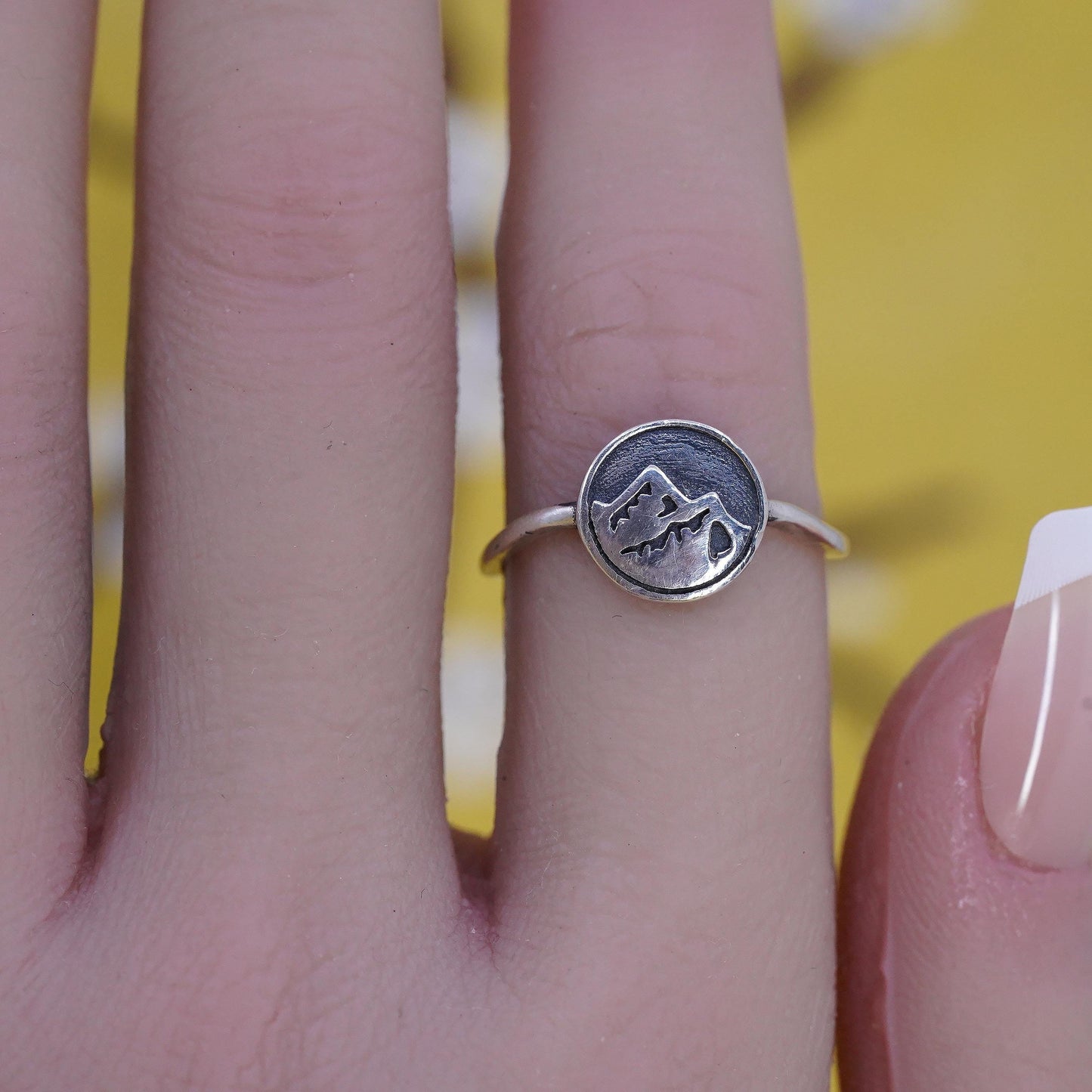 Size 6.75, vintage Sterling silver ring, 925 mountain landscape stackable ring