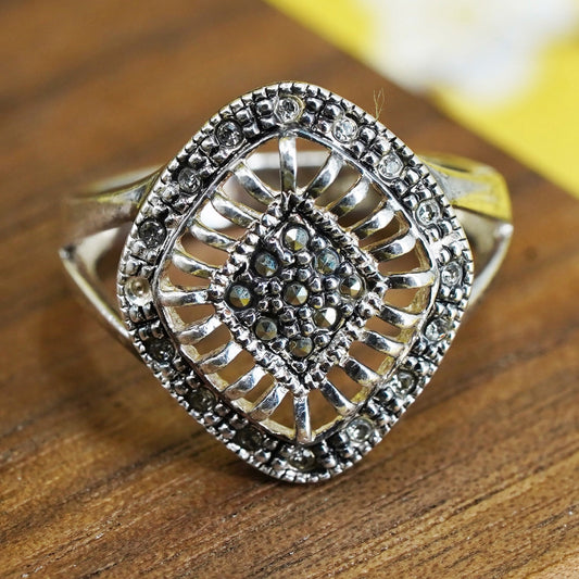 Size 5.25, vintage Sterling silver ring, southwestern style, 925 band marcasite