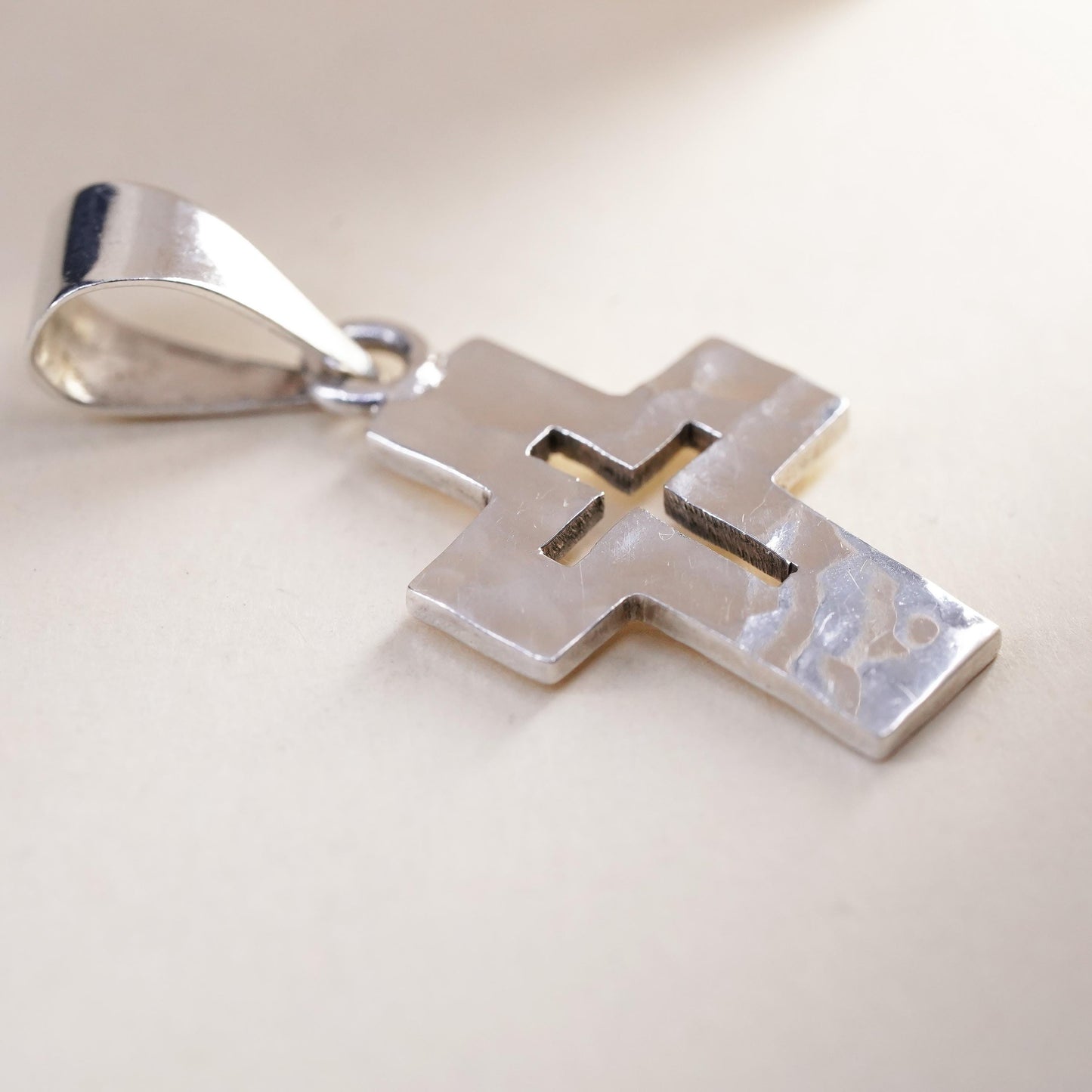 Vintage Mexican handmade Sterling silver pendant, 925 hammered cross
