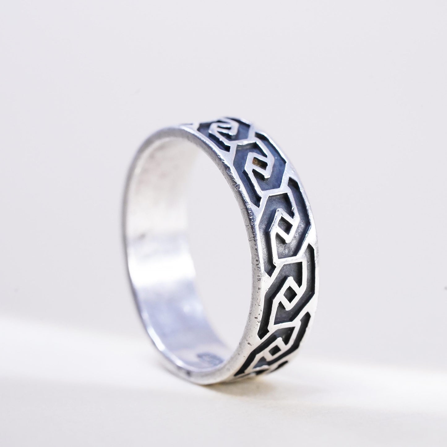 Size 12, Vintage Sterling Silver Signed 925 WJ Waldeck Johnson Tribal Ring Band