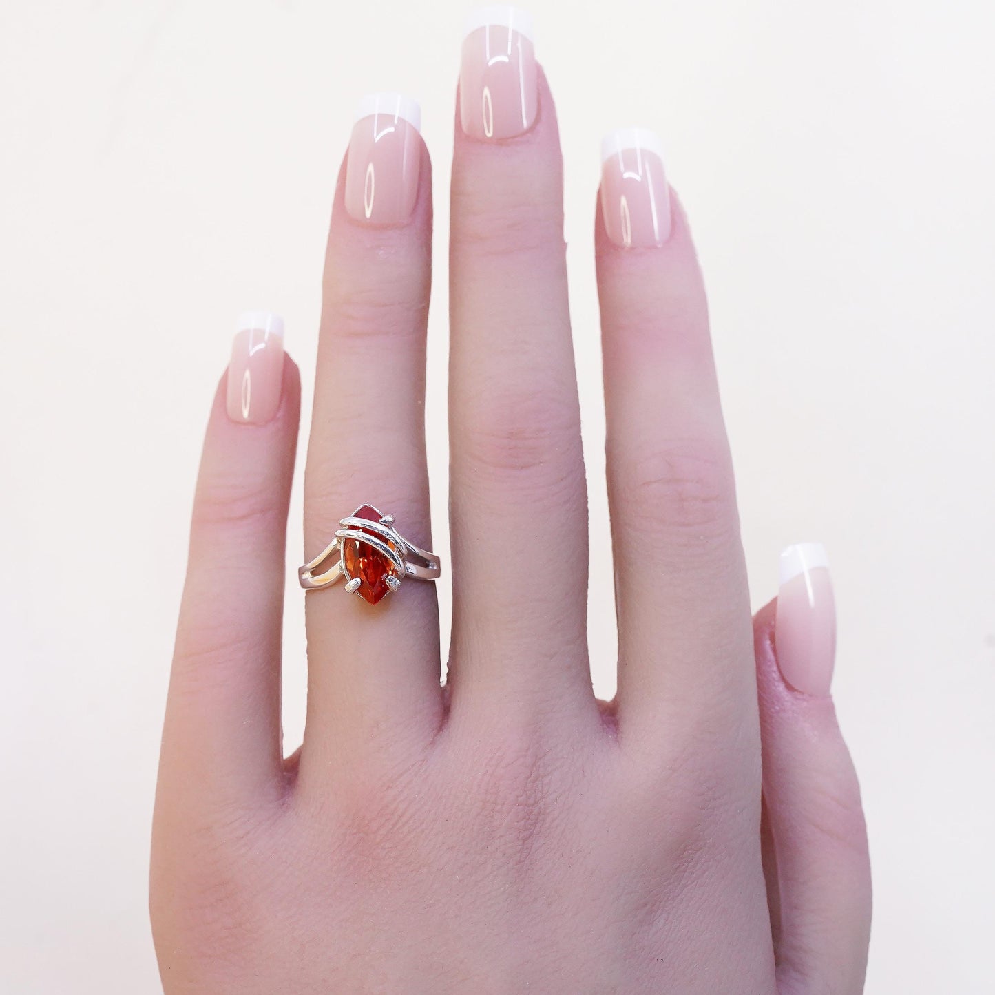 Size 5.75, VTG Sterling silver ring, ring, 925 silver Marquise orange crystal