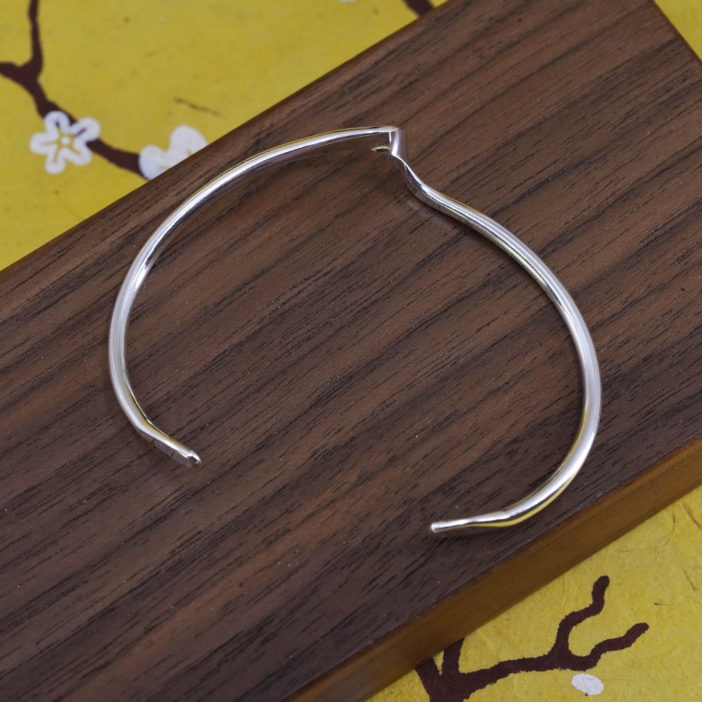 6.75", Vintage southwestern Sterling silver handmade bracelet, 925 twisted cuff