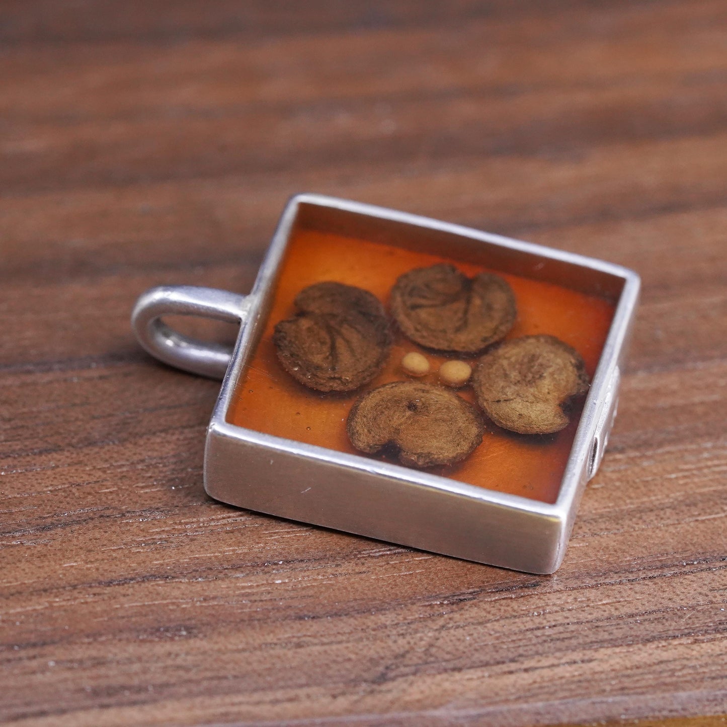 Vintage matte Sterling 925 silver square shaped pendant with resin flower