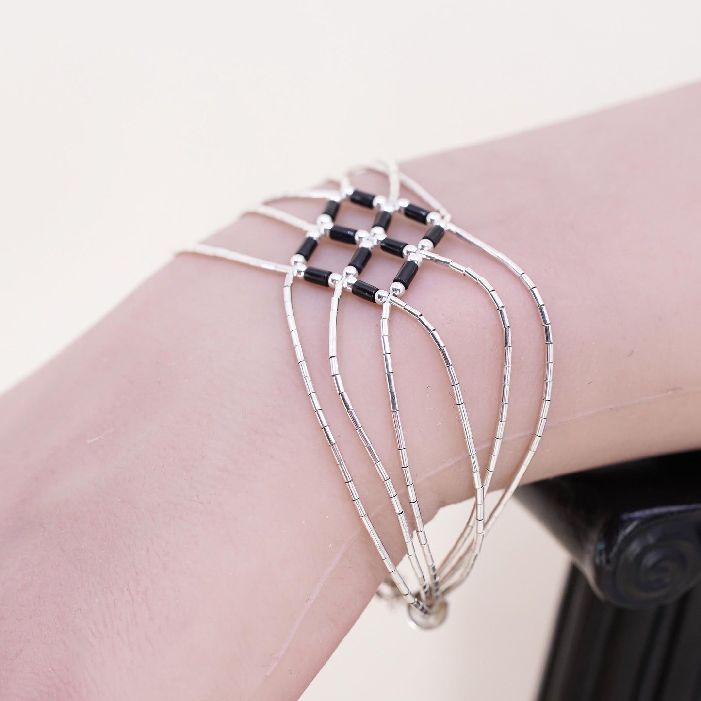 7”, Native American sterling bracelet, woven braided 925 liquid silver onyx