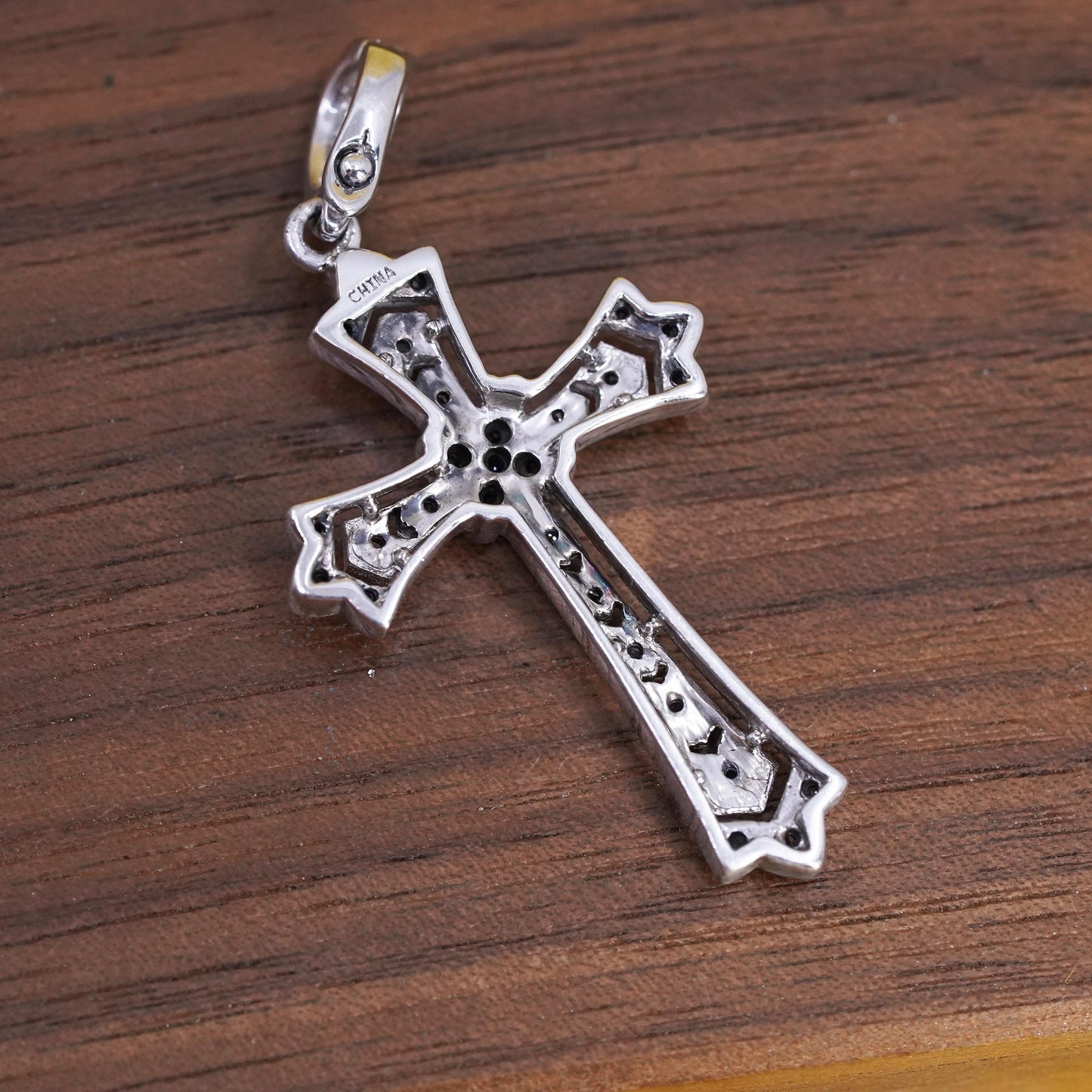 Vintage sterling silver pendant, 925 cross with cluster diamonds