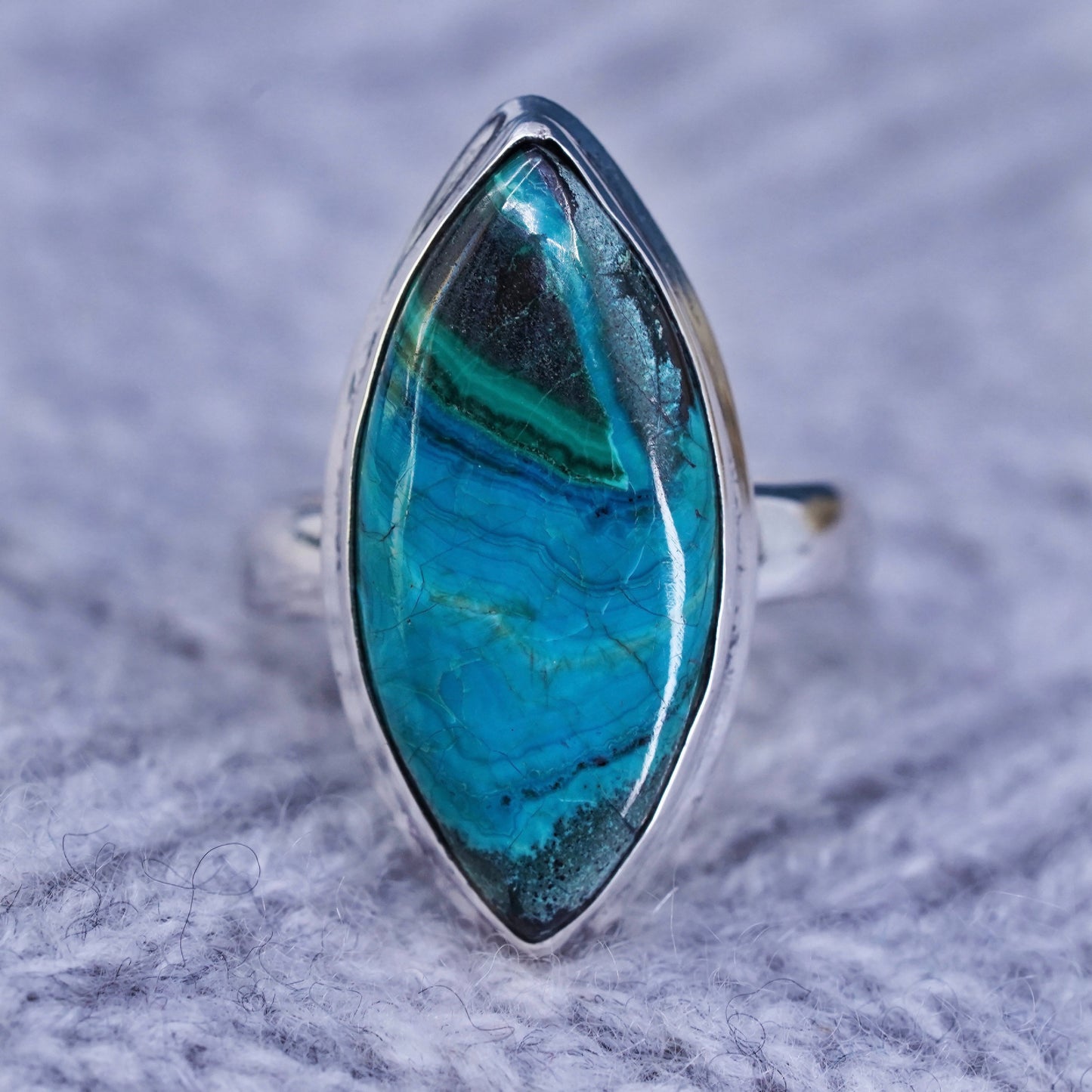 Size 9, vintage Sterling 925silver handmade ring with green lace agate