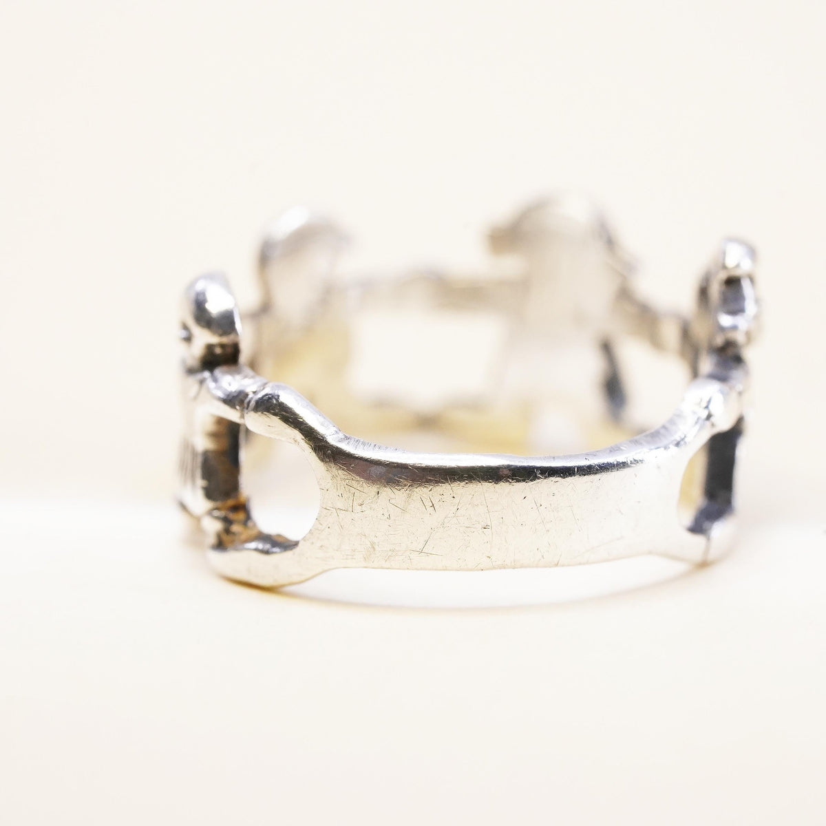 Size 7, Sterling Silver 925 Children Holding Hands Ring, Boy Girl Circle Band