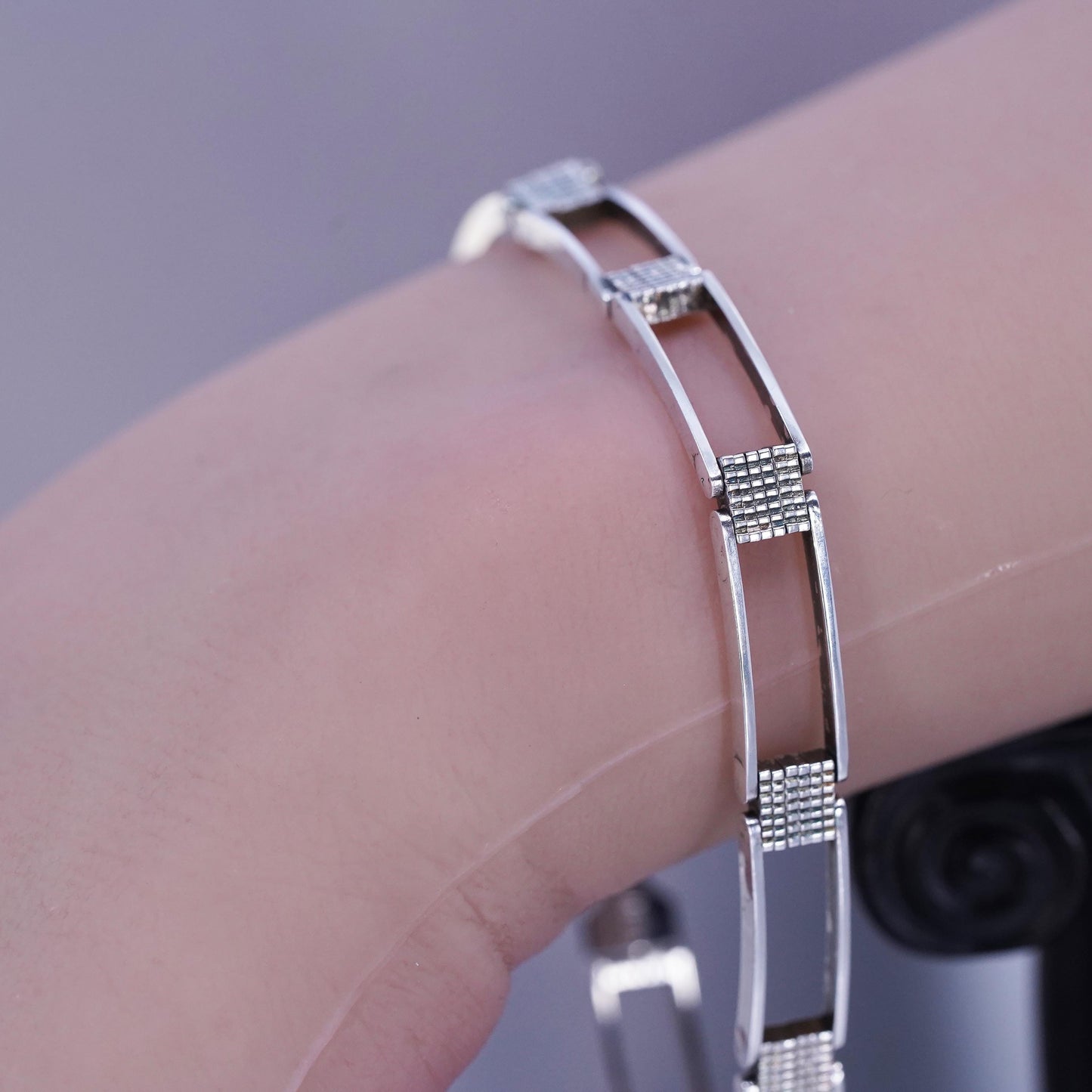 7.75”, Vintage Italy Sterling 925 silver tennis bracelet chain
