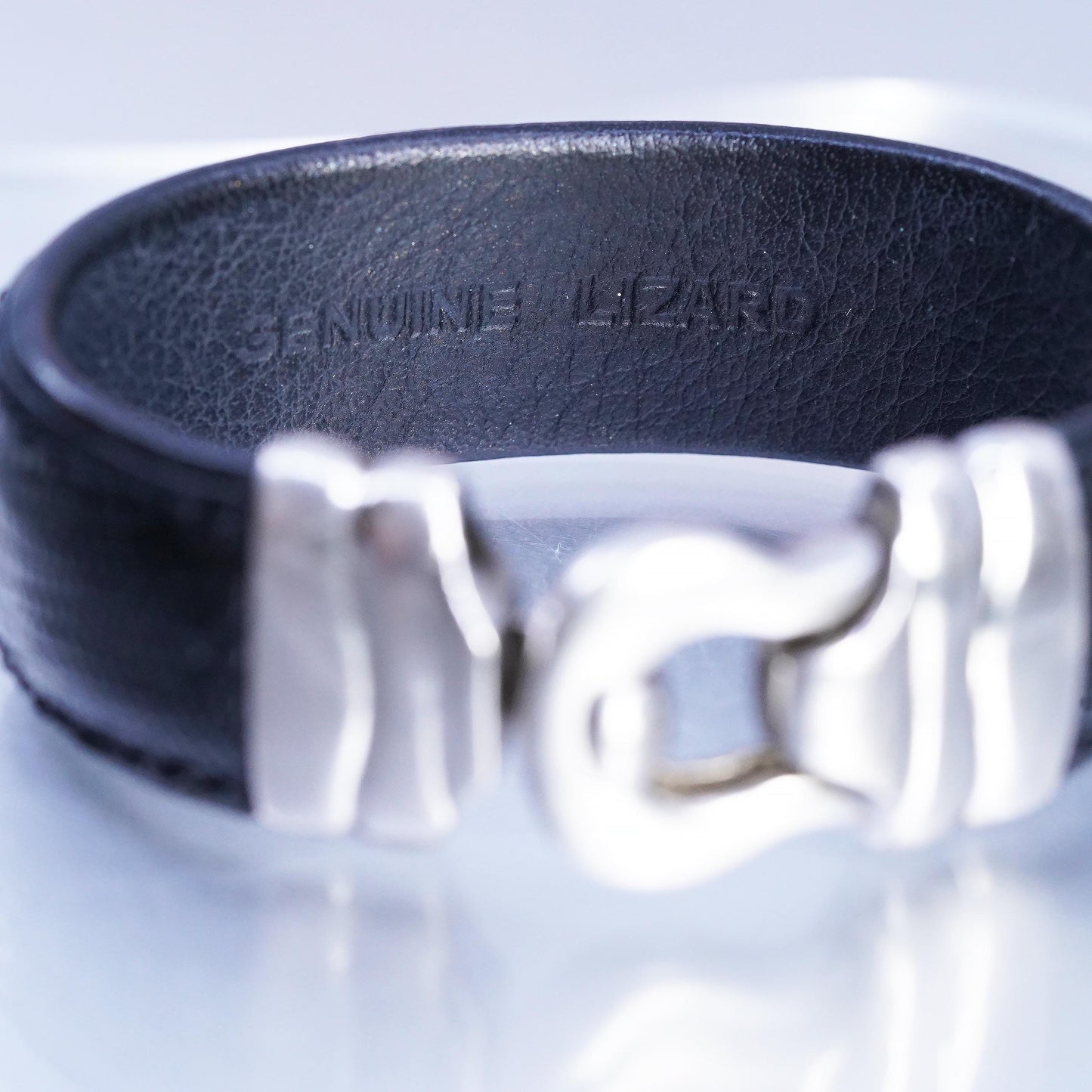 5.5", Industria Argentina Sterling 925 Silver Bracelet, Lizard Leather bangle