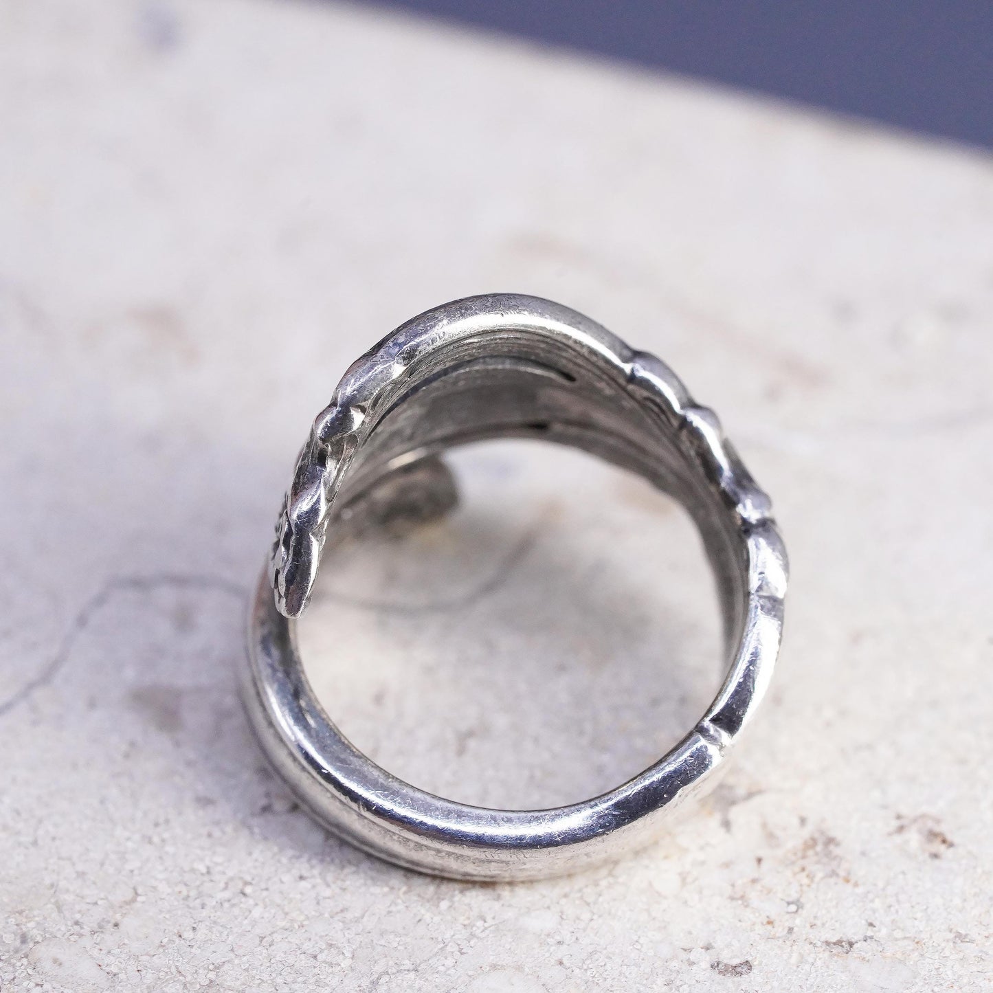 Size 5.5, vintage Sterling silver handmade ring, 925 flower spoon wrap band