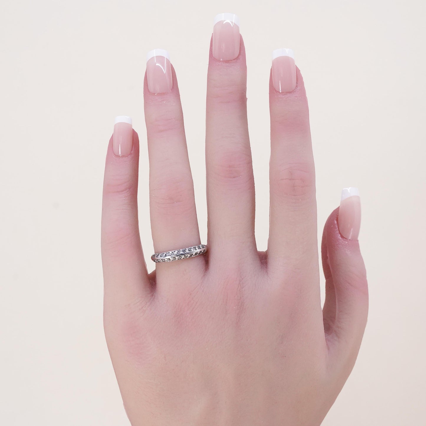 Size 7, vtg sterling 925 silver ring with cluster CZ, stackable wedding band
