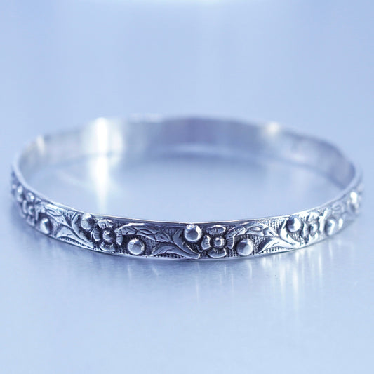 8.25”, VTG southwestern Sterling 925 silver handmade bracelet, textured bangle
