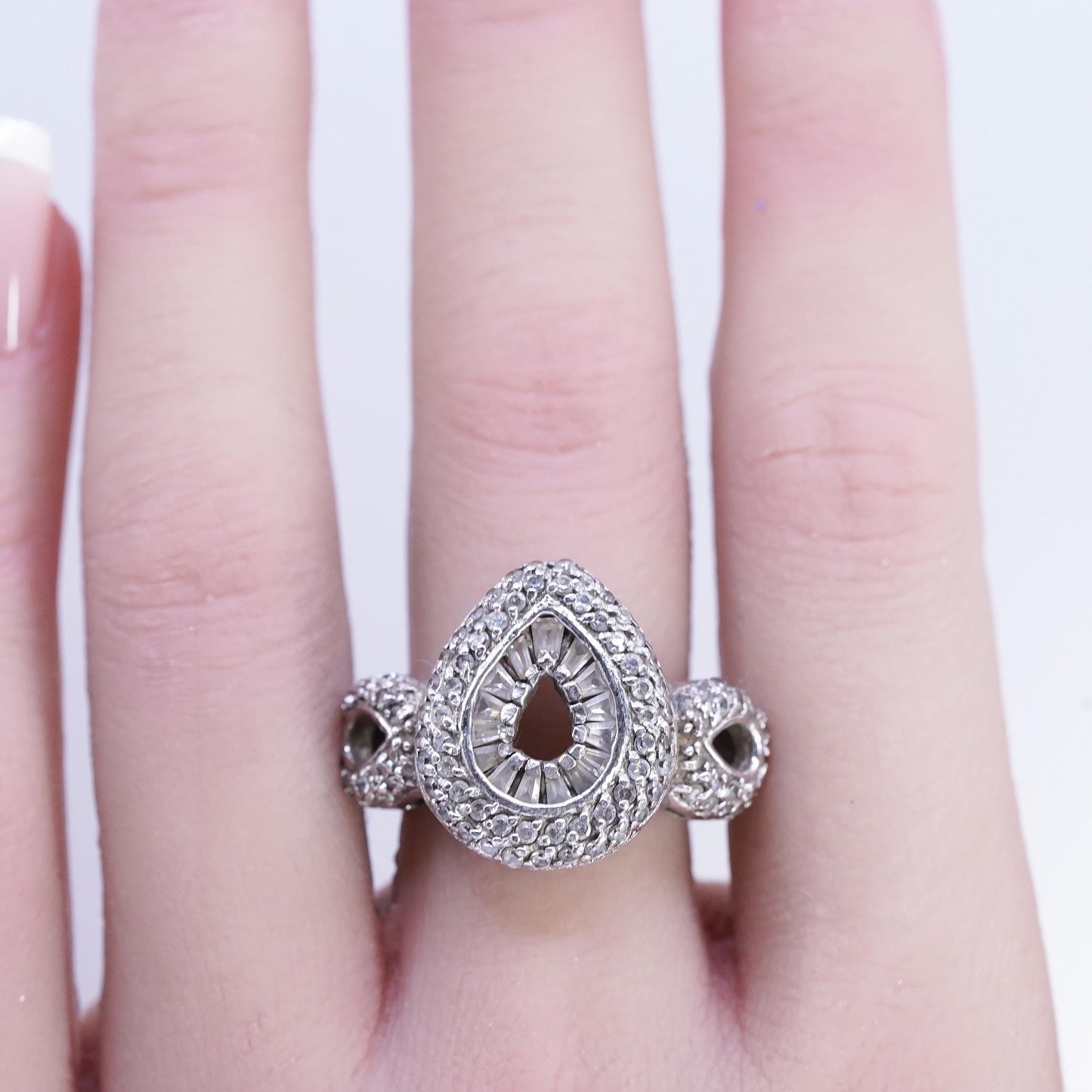 Size 8, vintage Sterling 925 silver teardrop ring cluster genuine diamonds