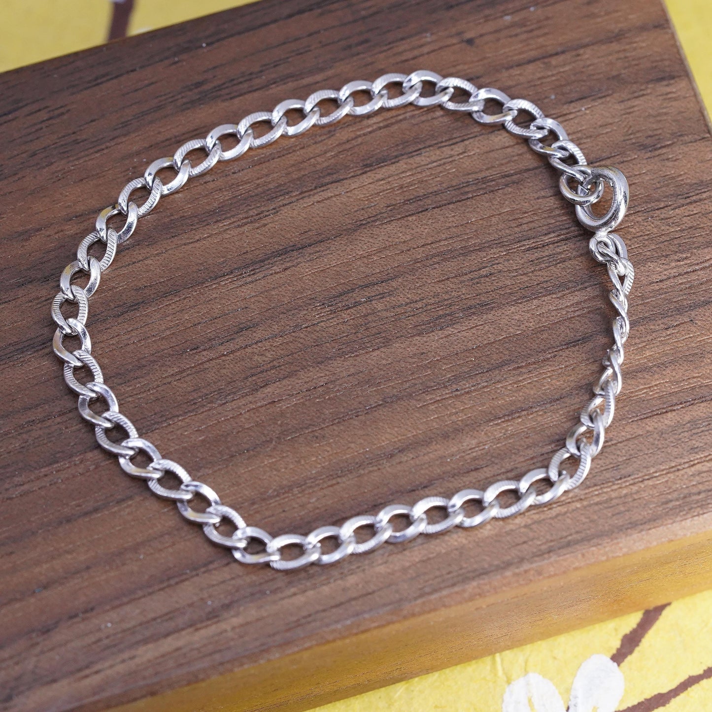 6.5” 4mm, Vintage sterling 925 silver bracelet, textured curb link chain