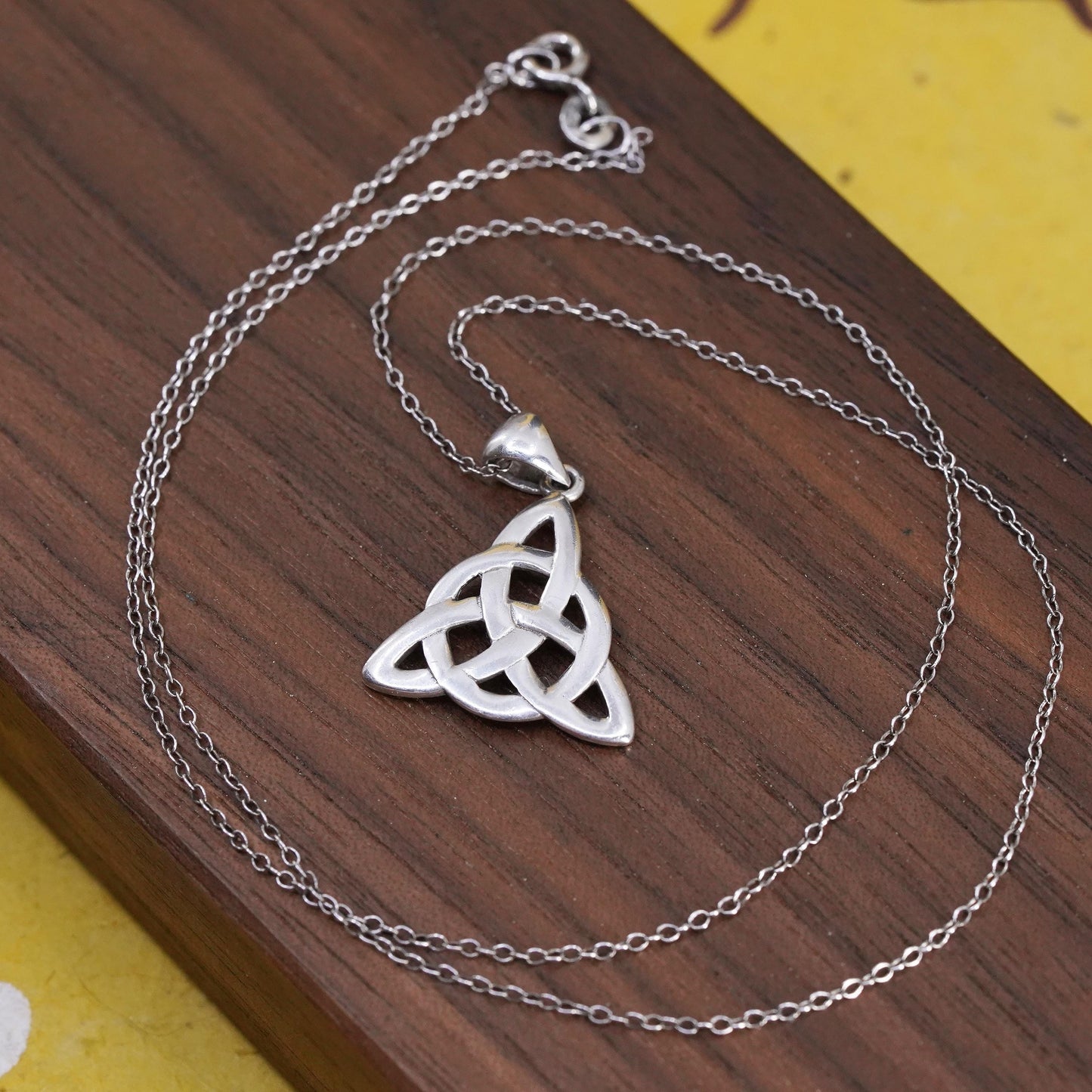 Vintage Sterling silver circle necklace, 925 irish Celtic knot triangle pendant
