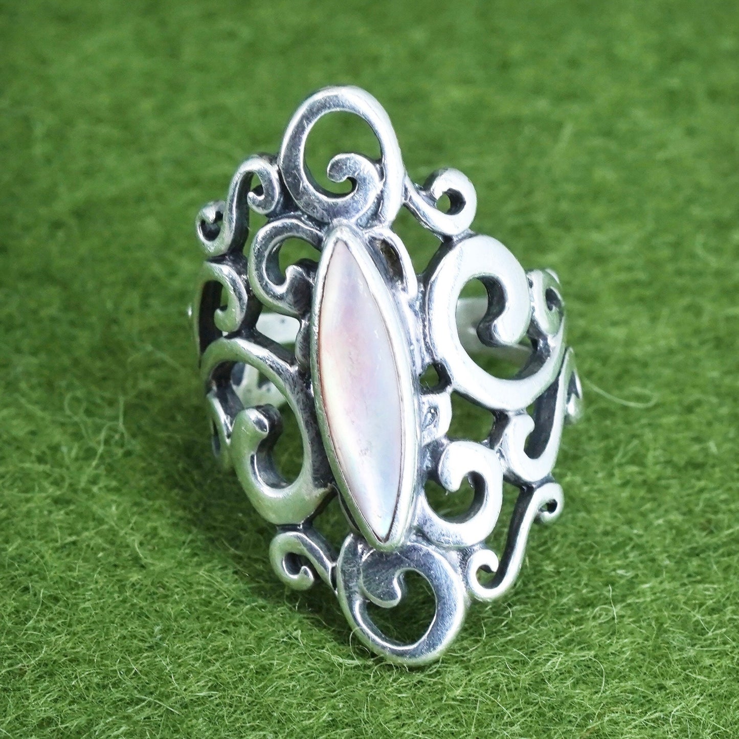 Size 4, southwestern sterling 925 silver handmade filigree band ring abalone