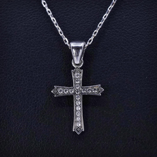 18”, vintage Sterling 925 silver circle necklace with cross pendant and cz