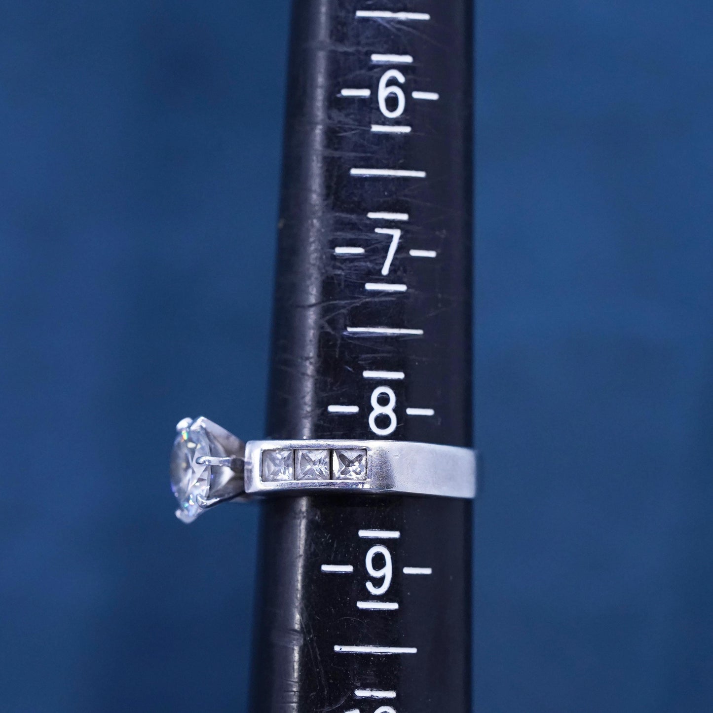 Size 8.25, vintage Sterling 925 silver engagement anniversary ring cluster Cz