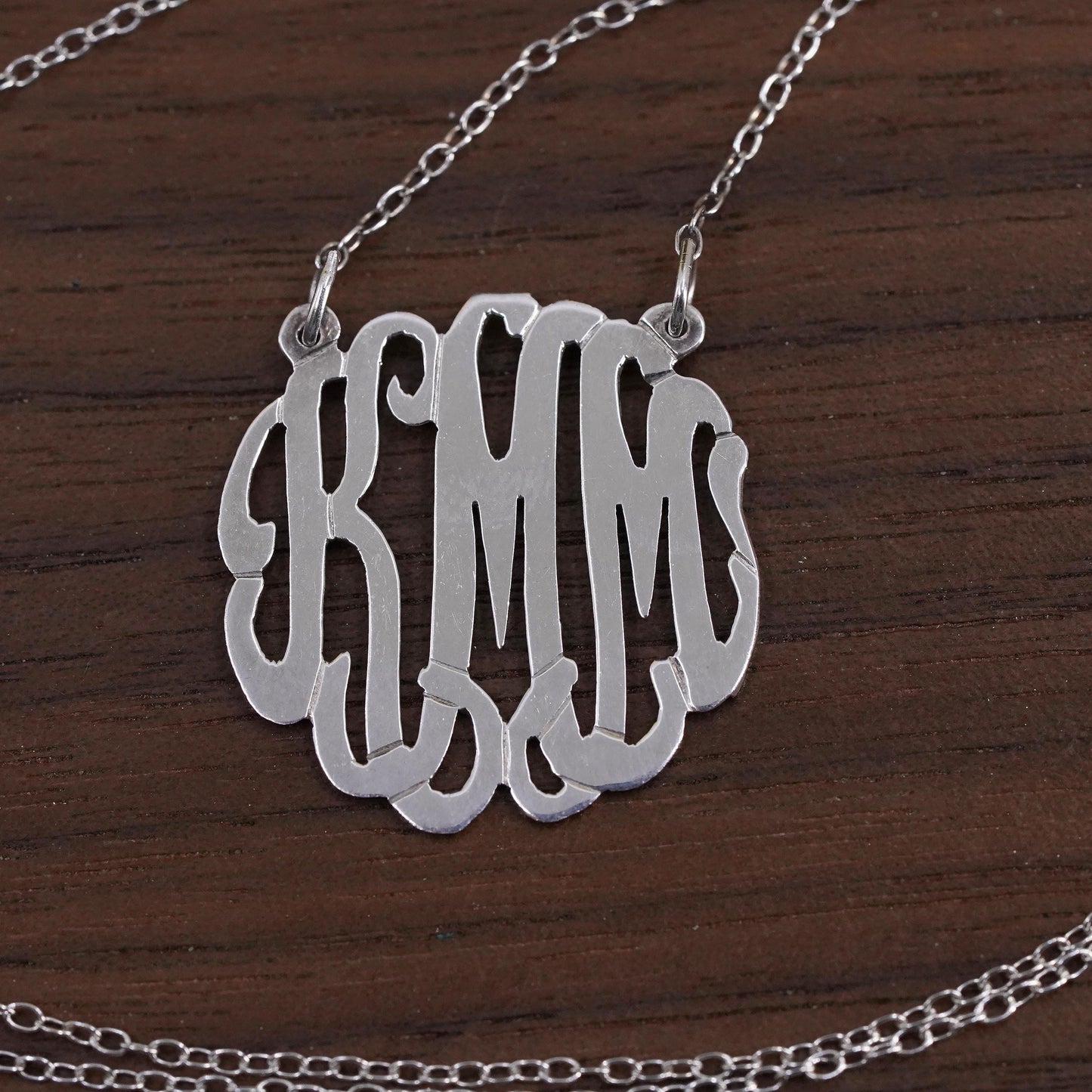 19", Italian Sterling 925 Silver circle Chain Necklace w/ monogram KMM pendant