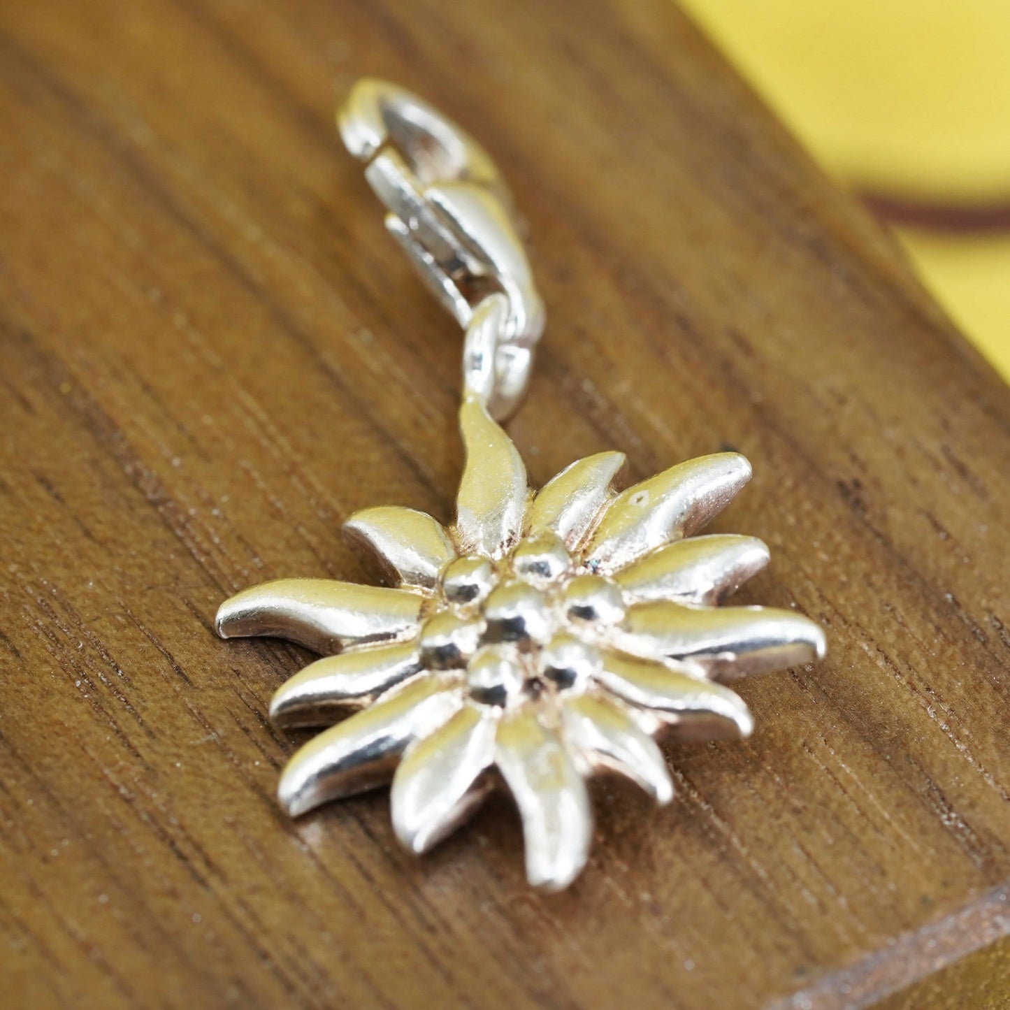 Vintage Sterling 925 silver handmade flower pendant