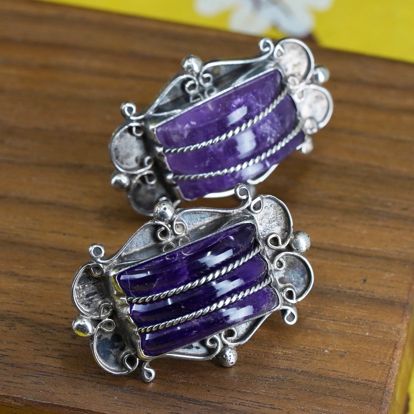 Vintage Mexico Sterling silver 925 handmade screw back earrings with amethyst