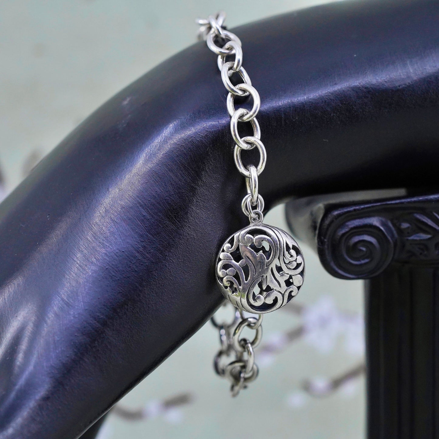 7", sterling 925 silver circle link charm bracelet with filigree circle charm